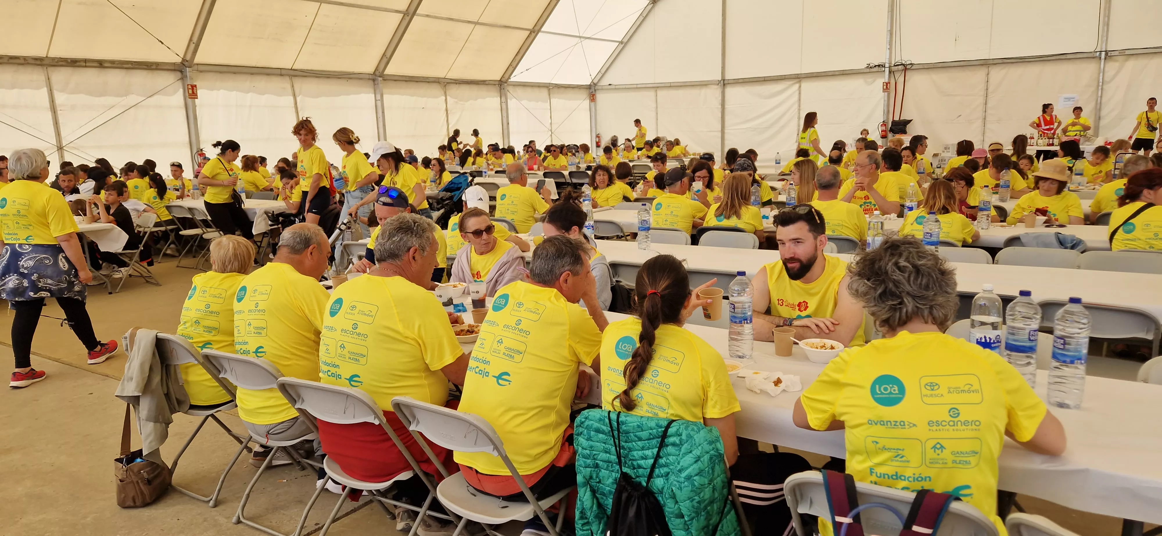 Comida de la 13 Marcha Aspace Huesca. Foto Myriam Martínez 