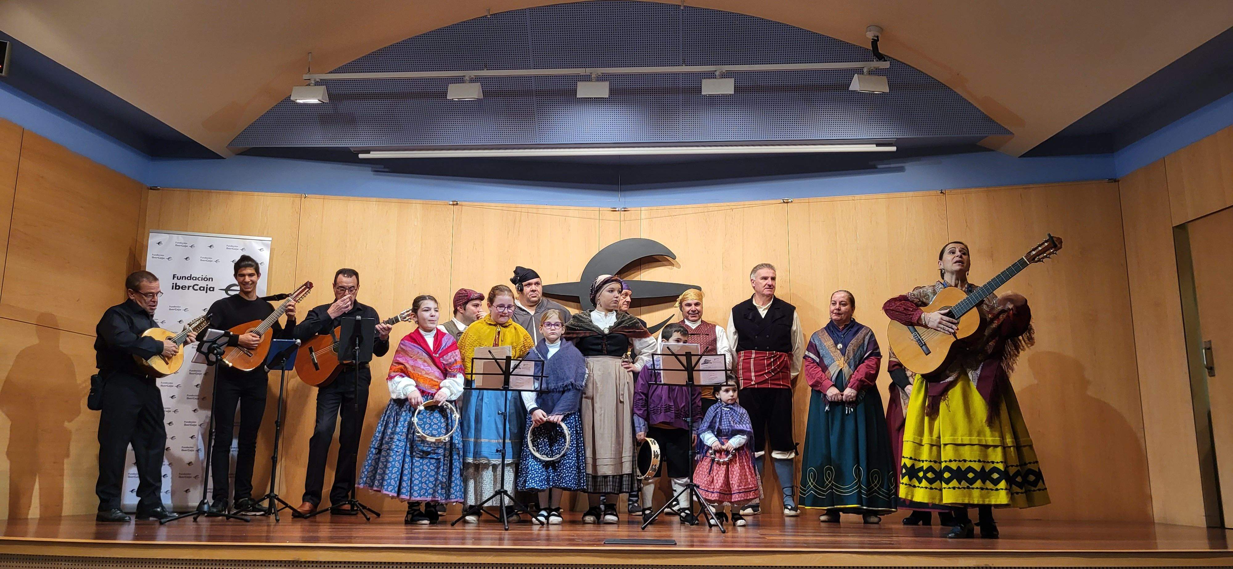El grupo Elenco en el Maratón Solidario de Villancicos por Frater Huesca
