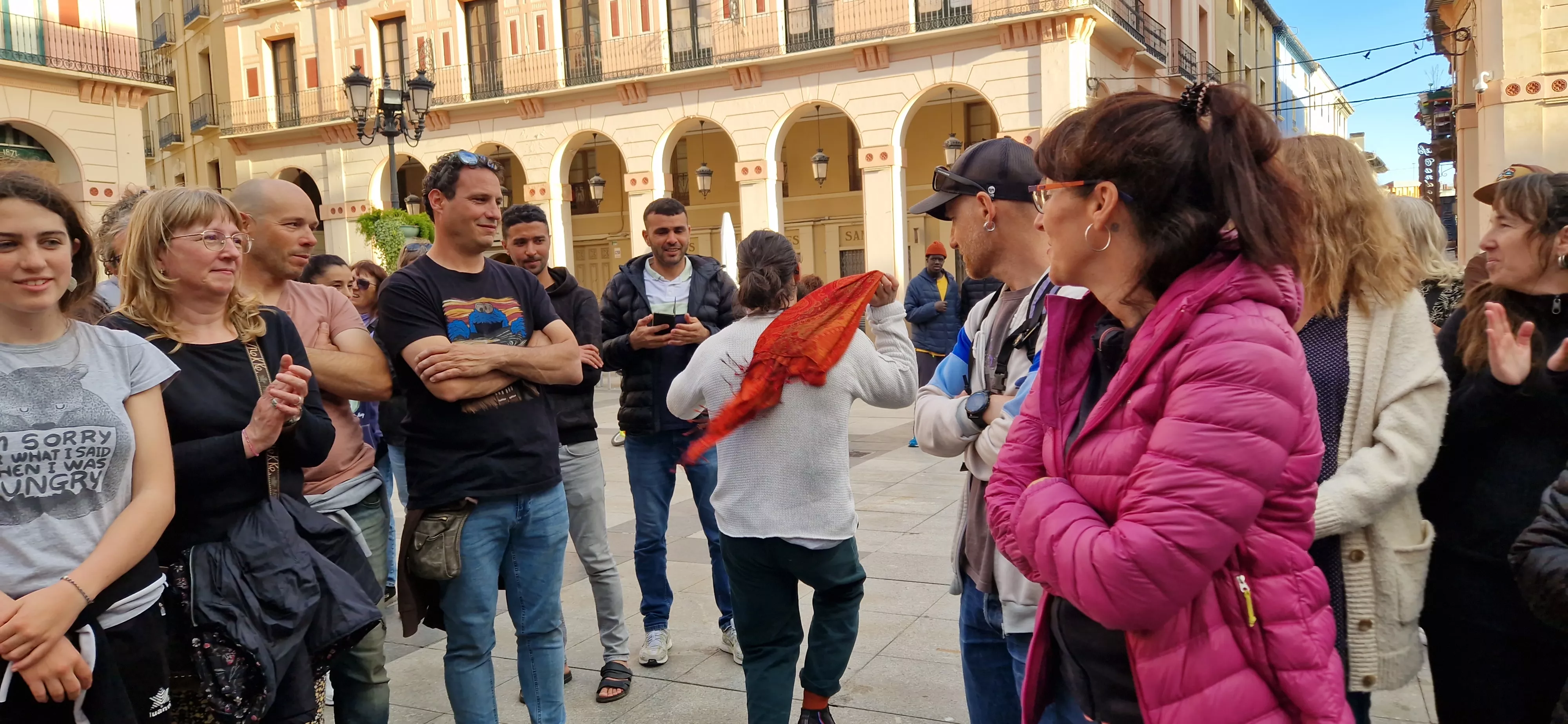 Festival de circo “Caminando por las nubes” en la plaza López Allué de Huesca. Foto Myriam Martínez