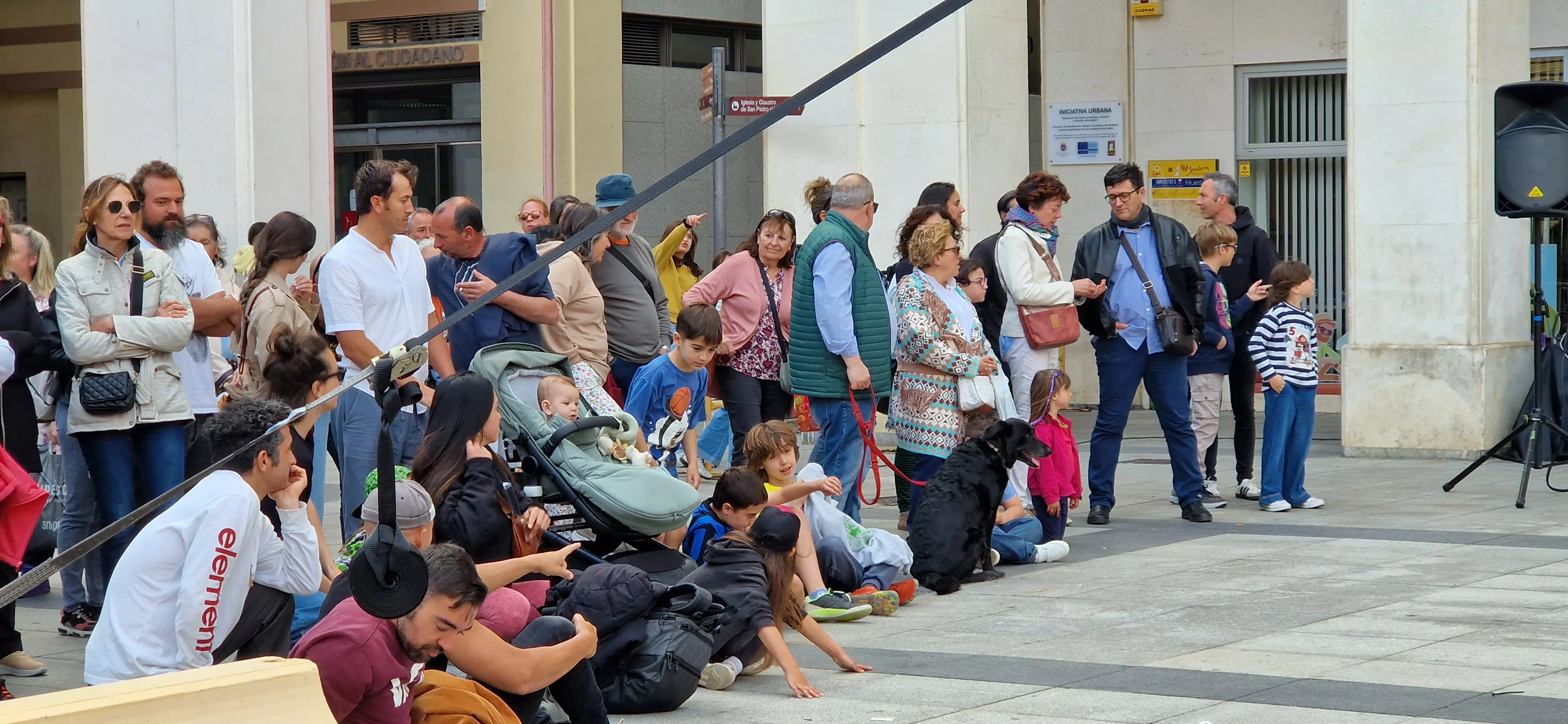 Festival de circo “Caminando por las nubes” en la plaza López Allué de Huesca. Foto Myriam Martínez