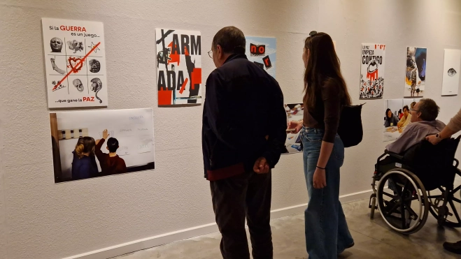  Inauguración de la exposición “Diseño activista por la paz” de Diversario 2025. Foto Myriam Martínez 