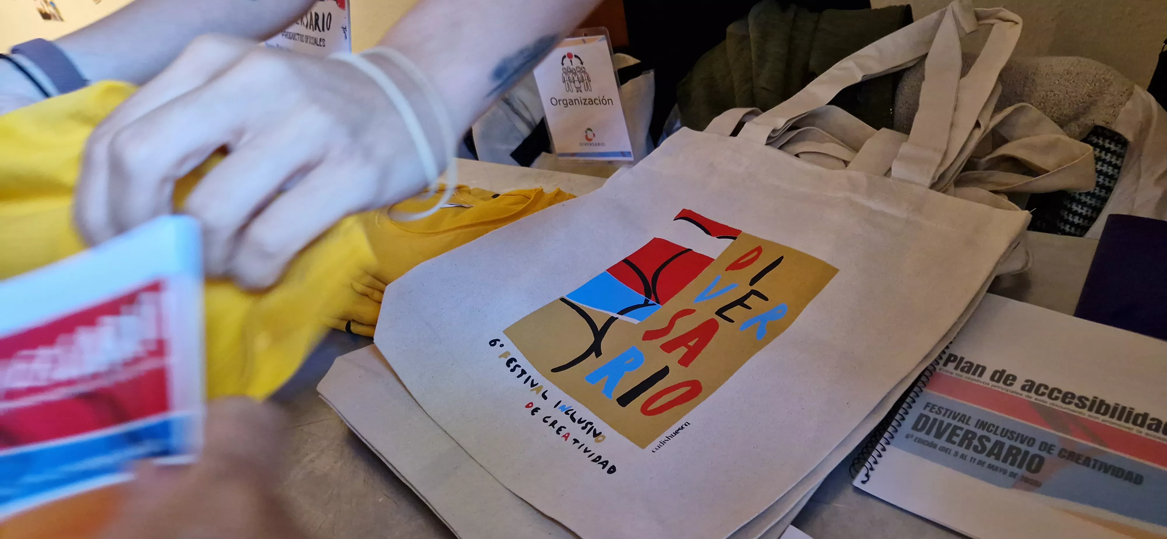  Inauguración de la exposición “Diseño activista por la paz” de Diversario 2025. Foto Myriam Martínez 