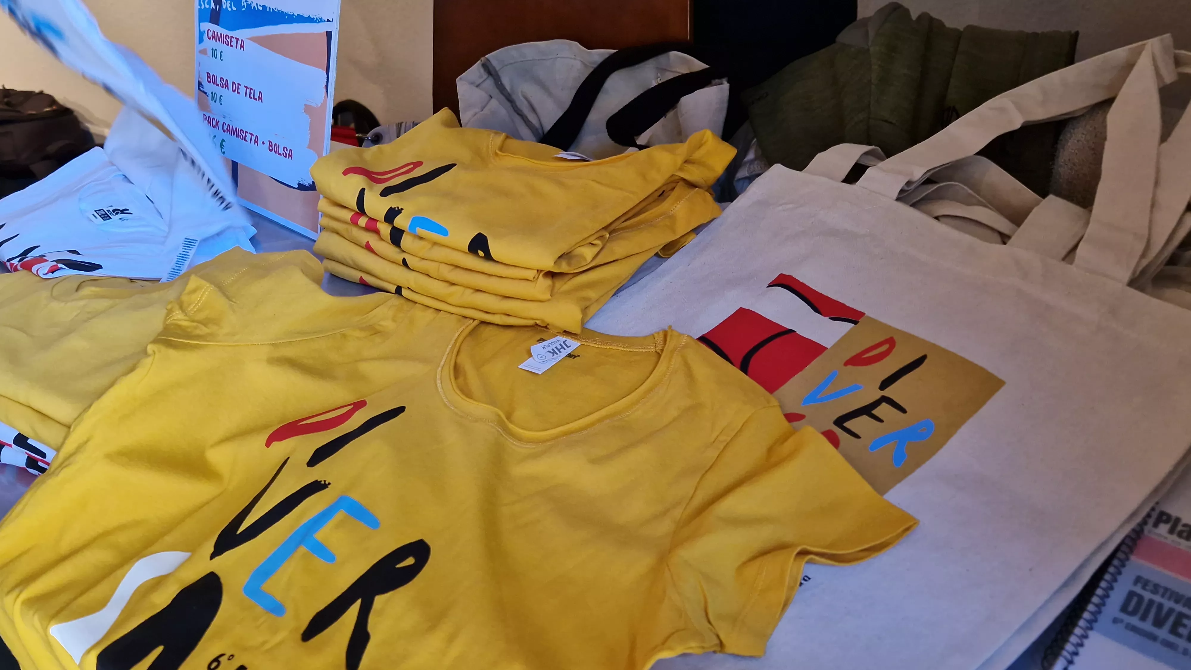  Inauguración de la exposición “Diseño activista por la paz” de Diversario 2025. Foto Myriam Martínez 