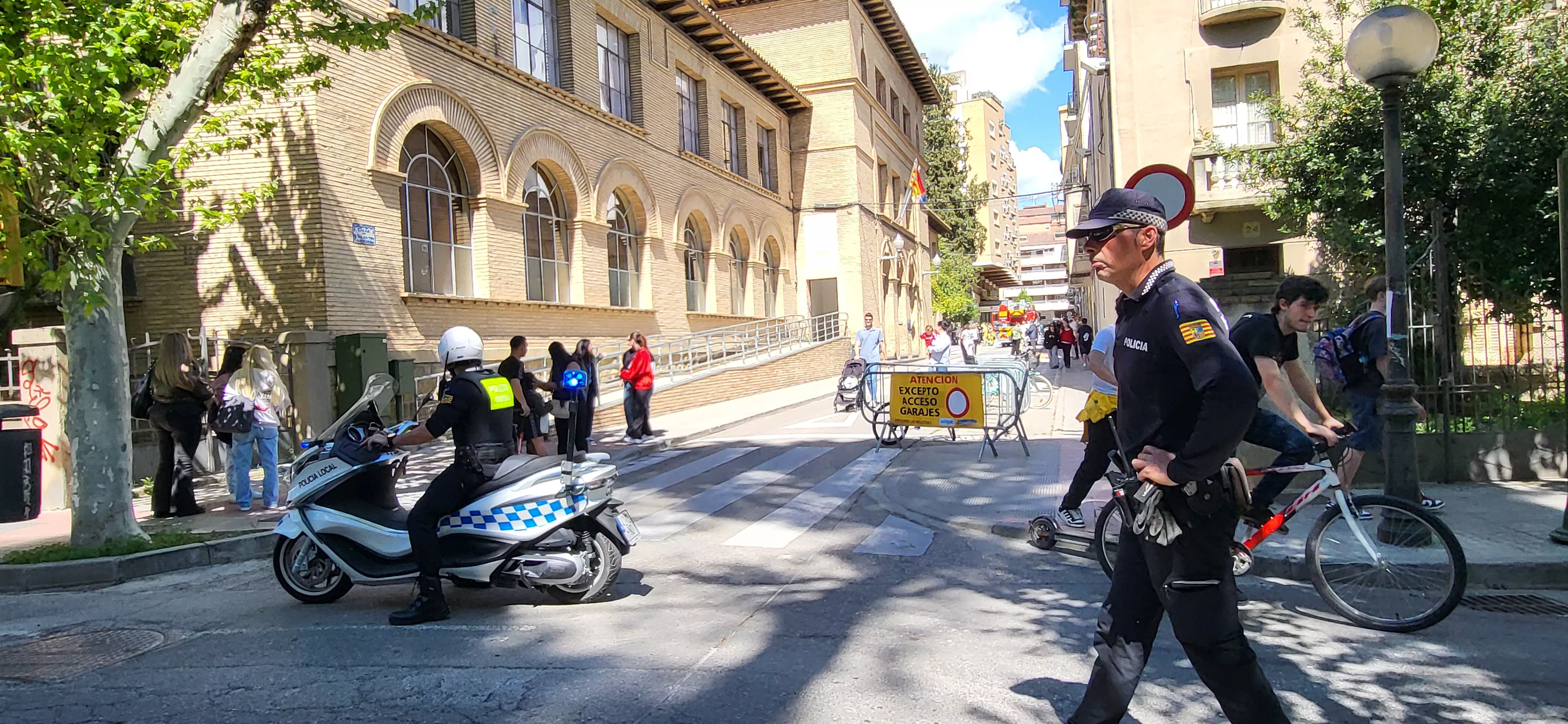 Incidencia en el colegio El Parque al volver la luz tras el apagón. Foto Mercedes Manterola