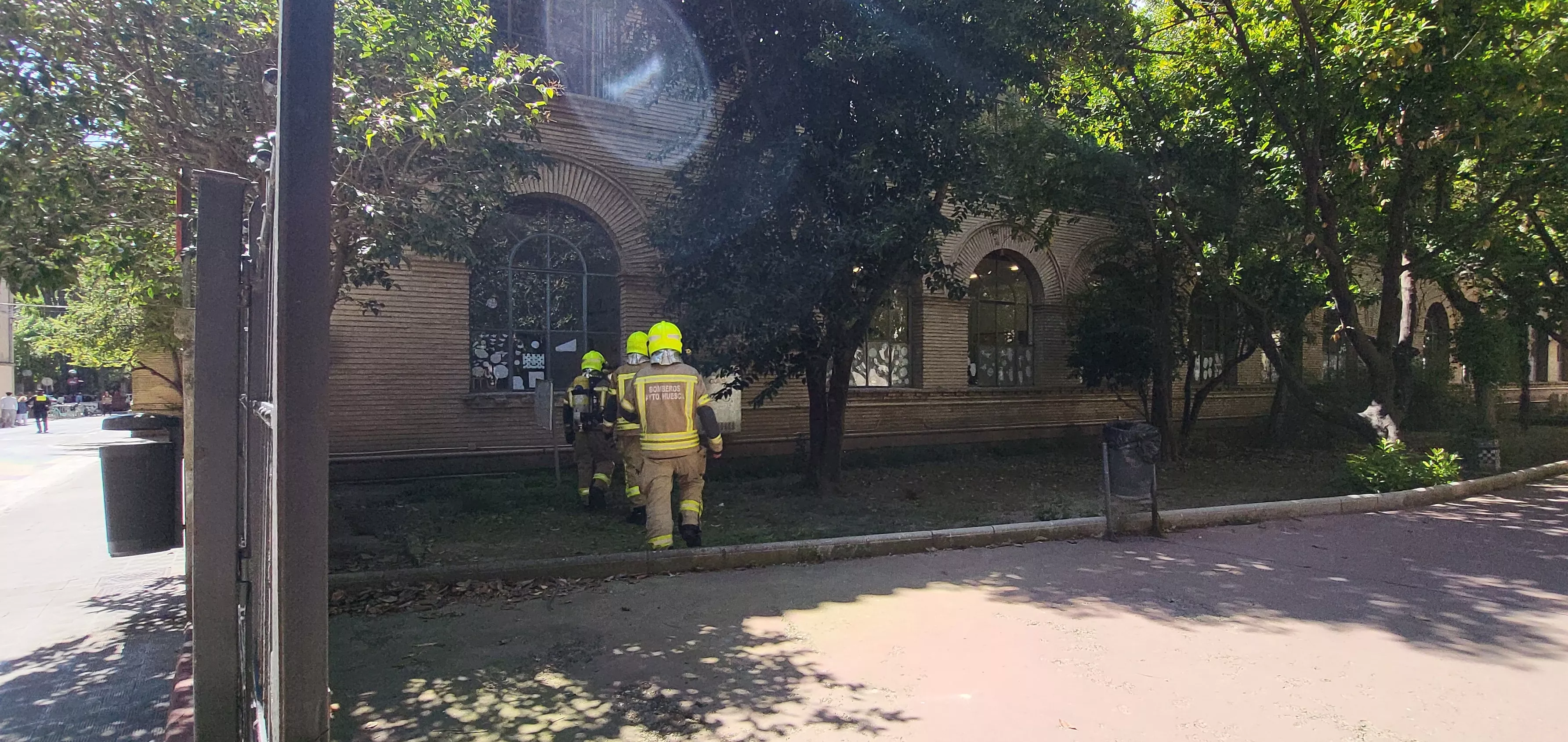 Incidencia en el colegio El Parque al volver la luz tras el apagón. Foto Mercedes Manterola