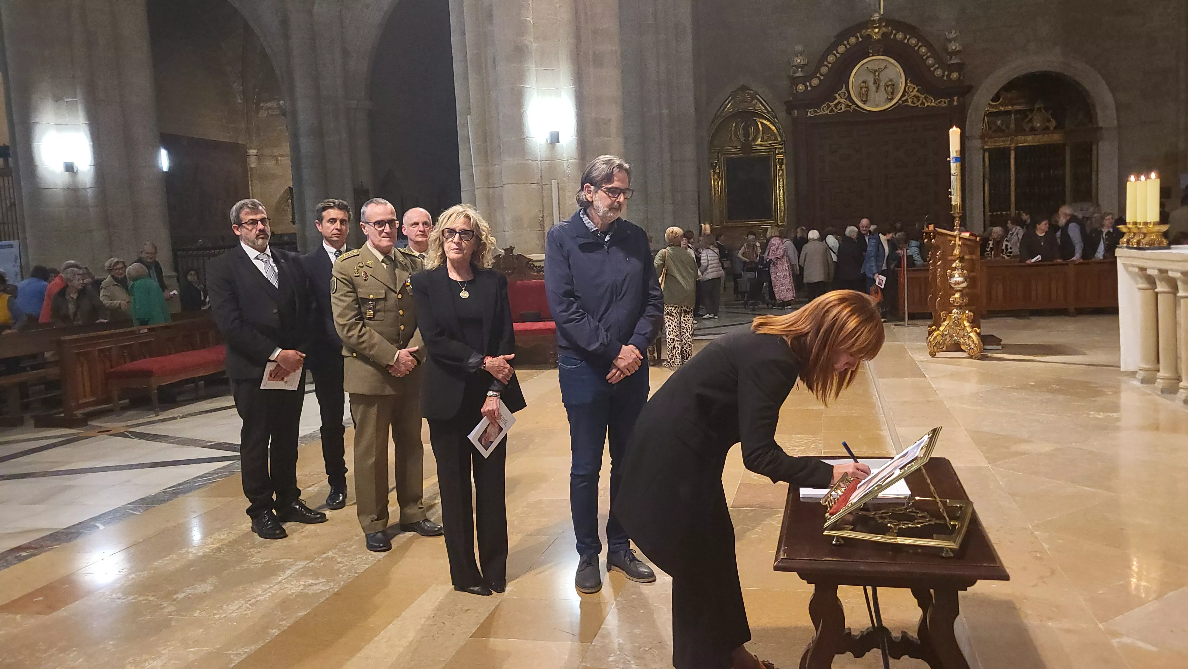 Misa Funeral por el Papa Francisco en la Catedral de Huesca