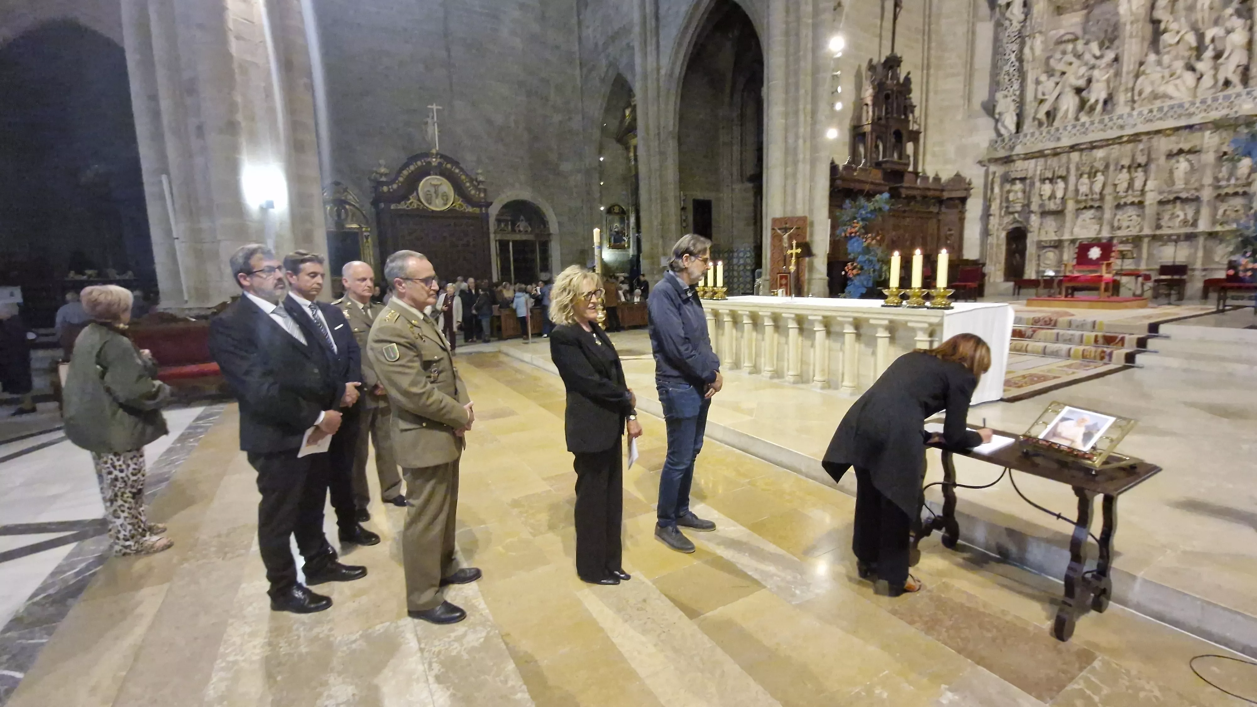 Misa Funeral por el Papa Francisco en la Catedral de Huesca