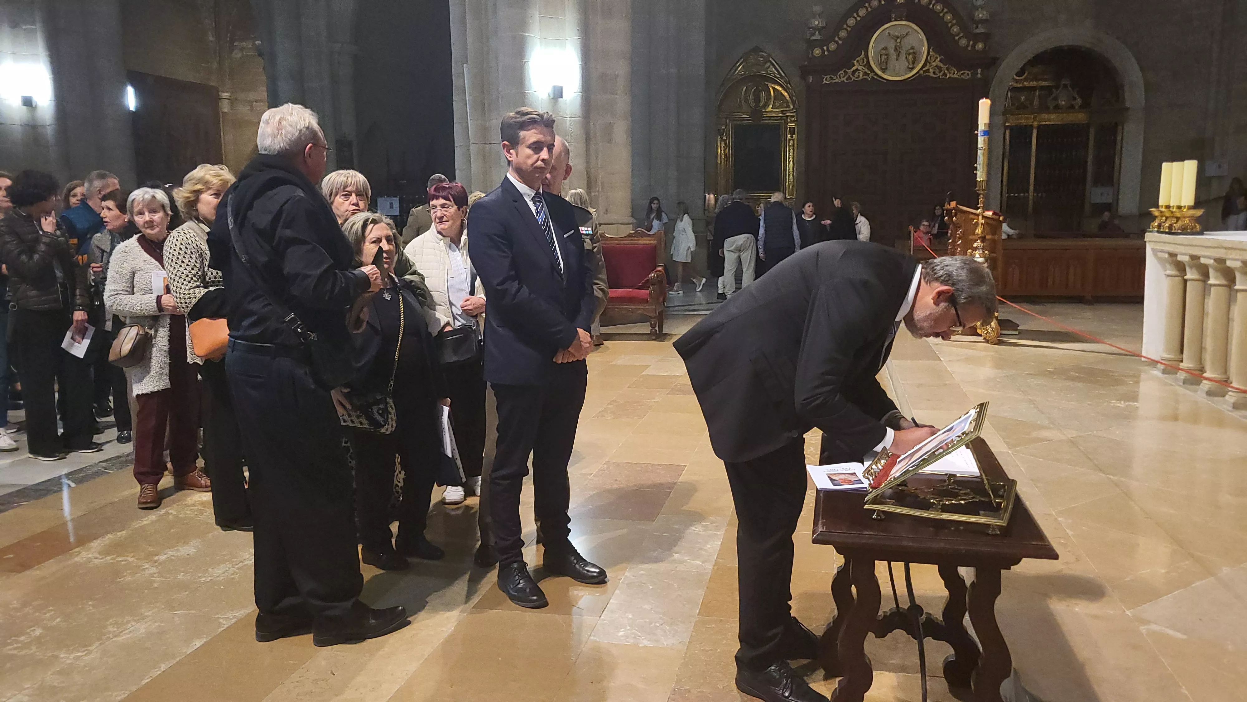 Misa Funeral por el Papa Francisco en la Catedral de Huesca