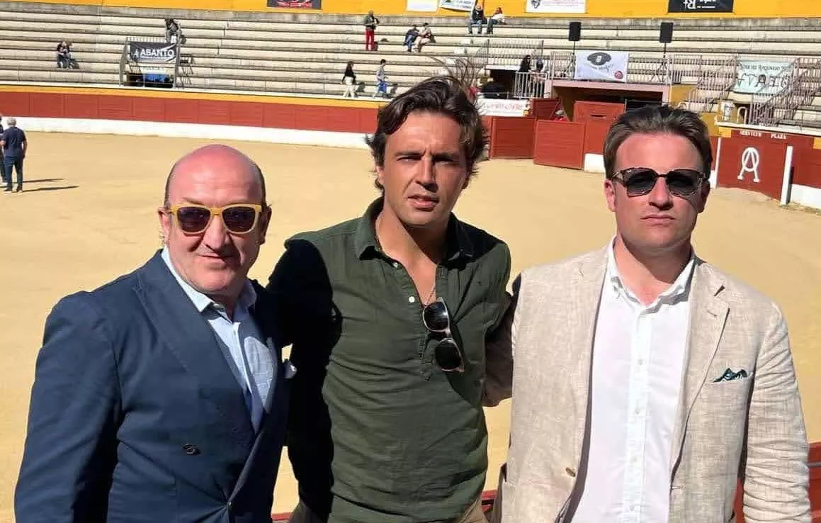 Los oscenses Marcos Francoy y Jorge Lozano, nuevos apoderados del torero Miguel Tendero