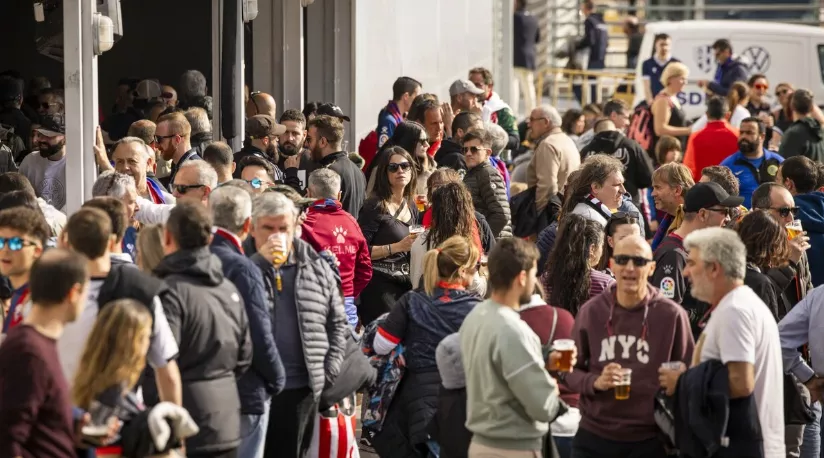 El Huesca-Oviedo comienza en la terraza con la previa