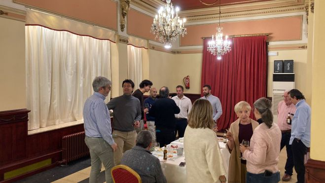 Encuentro navideño en el Lillas Pastia Encuentro navideño en el Lillas Pastia