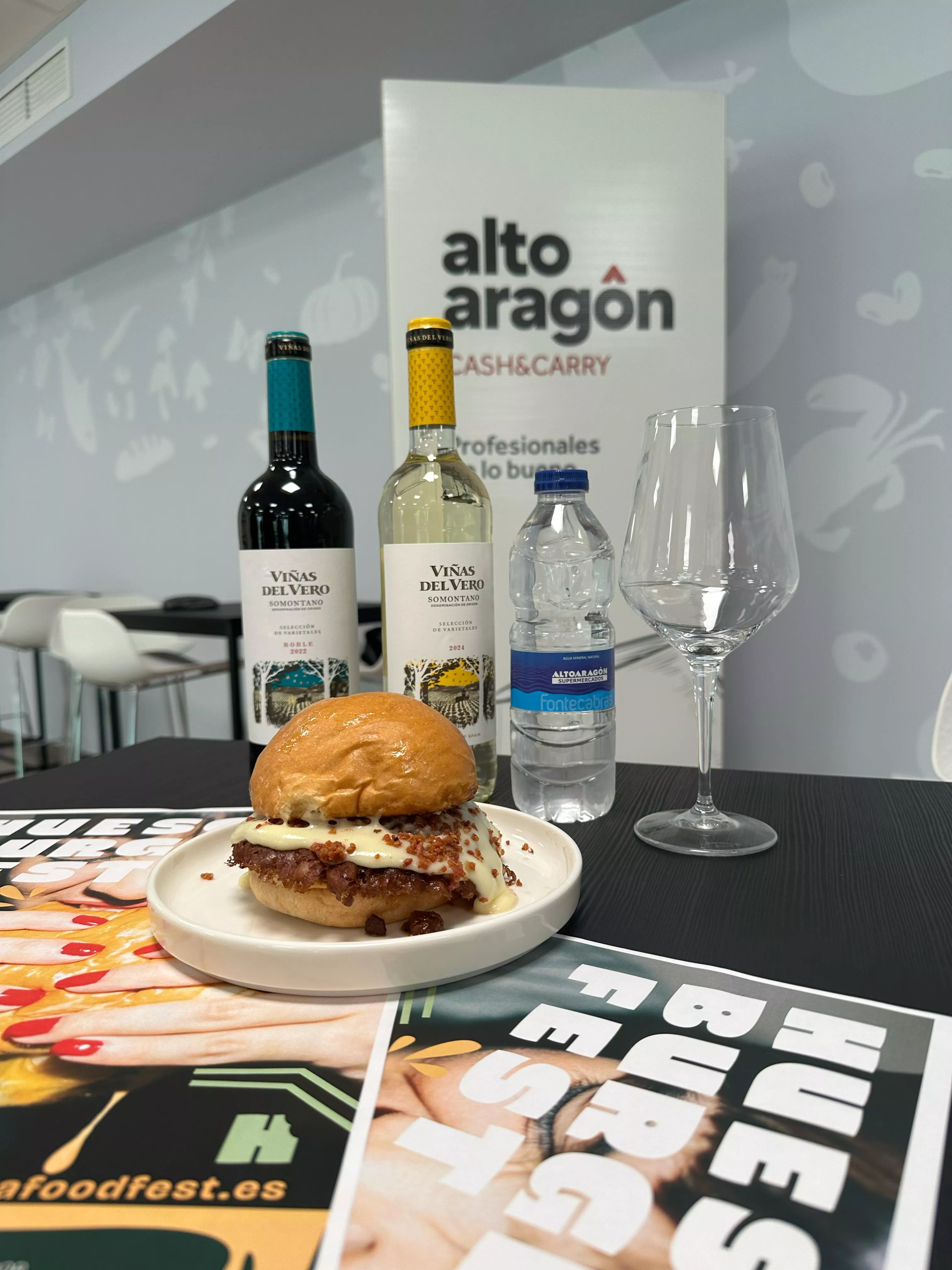 Presentación de la Huesca Burger Fest. Foto Eva Naval