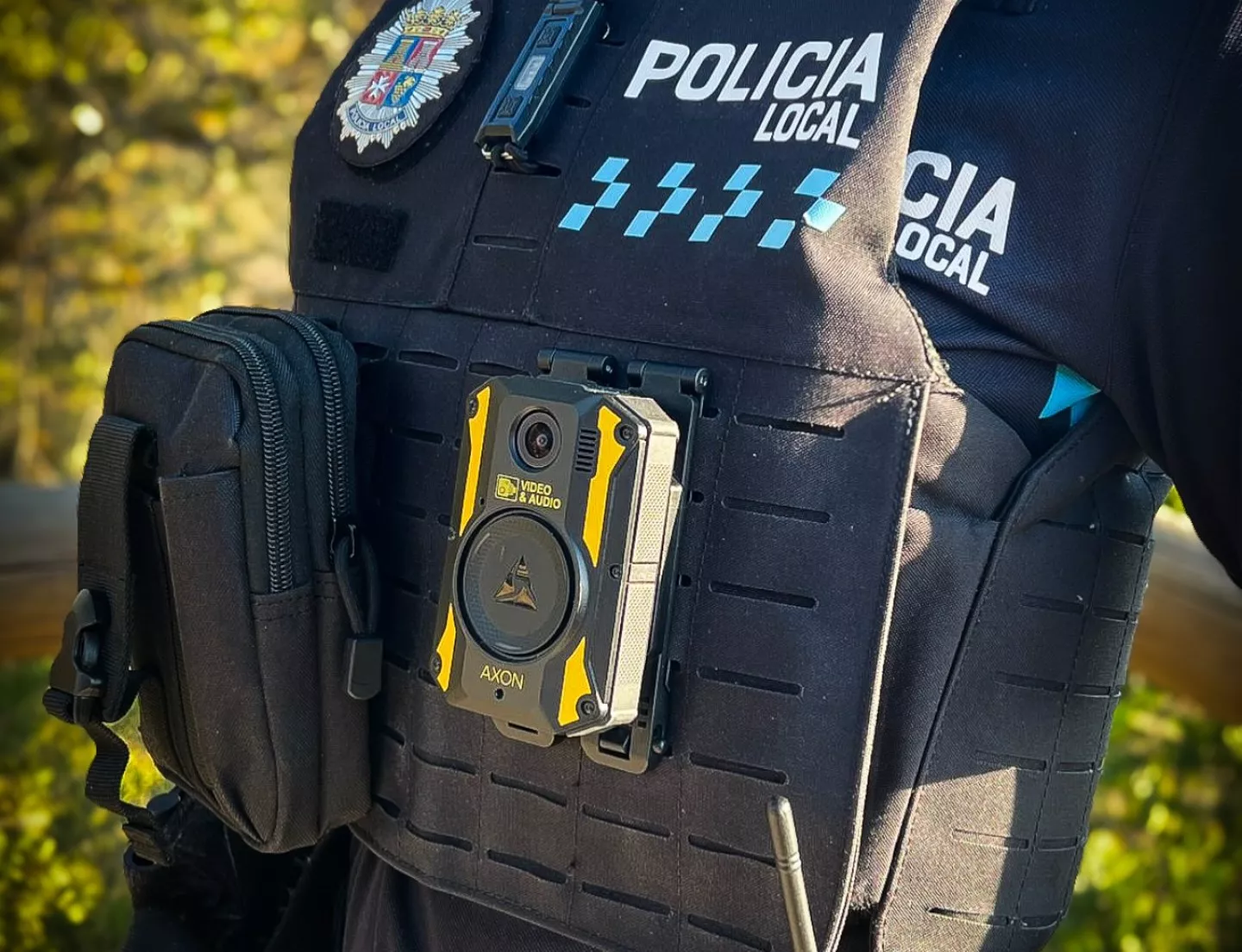 a Policía Local de Binéfar incorpora cámaras de seguridad personales al equipamiento.