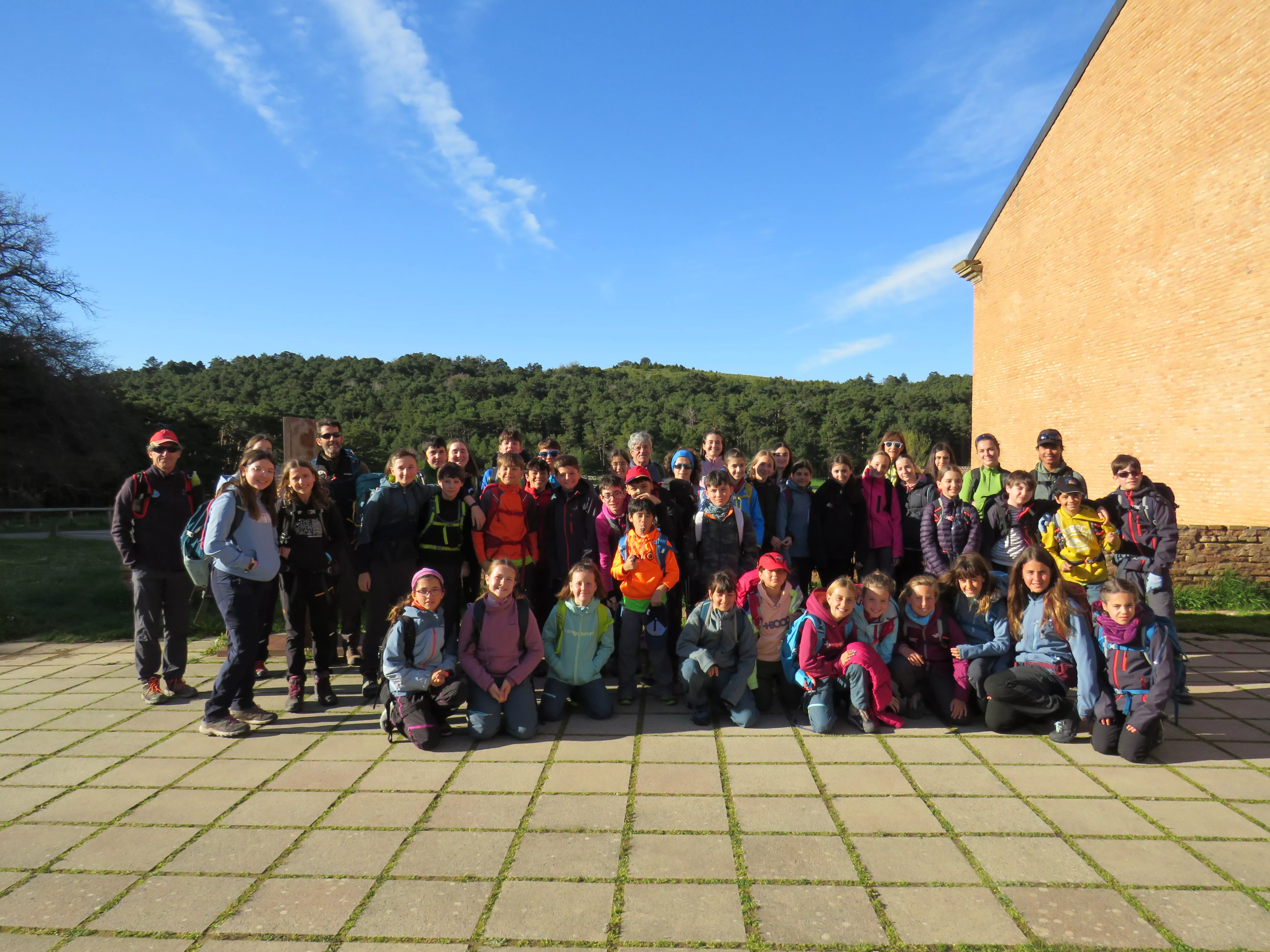 Uno de los grupos antes de partir. 