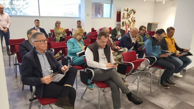 Asistentes a la presentación Asistentes a la presentación