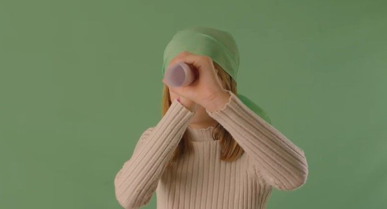 Imágenes del vídeo grabado por la AECC del Bajo Cinca con la canción de Ana Torroja. Fotograma del vídeo