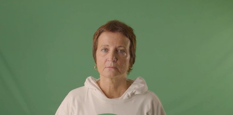 Imágenes del vídeo grabado por la AECC del Bajo Cinca con la canción de Ana Torroja. Fotograma del vídeo