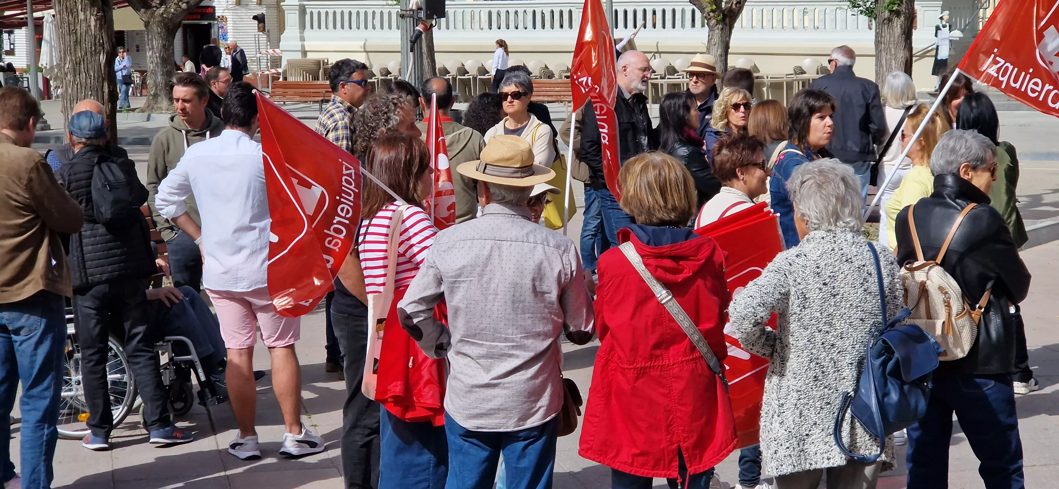 1º de Mayo: Imágenes del Día del Trabajo celebrado en Huesca por CCOO y UGT. Foto Myriam Martínez