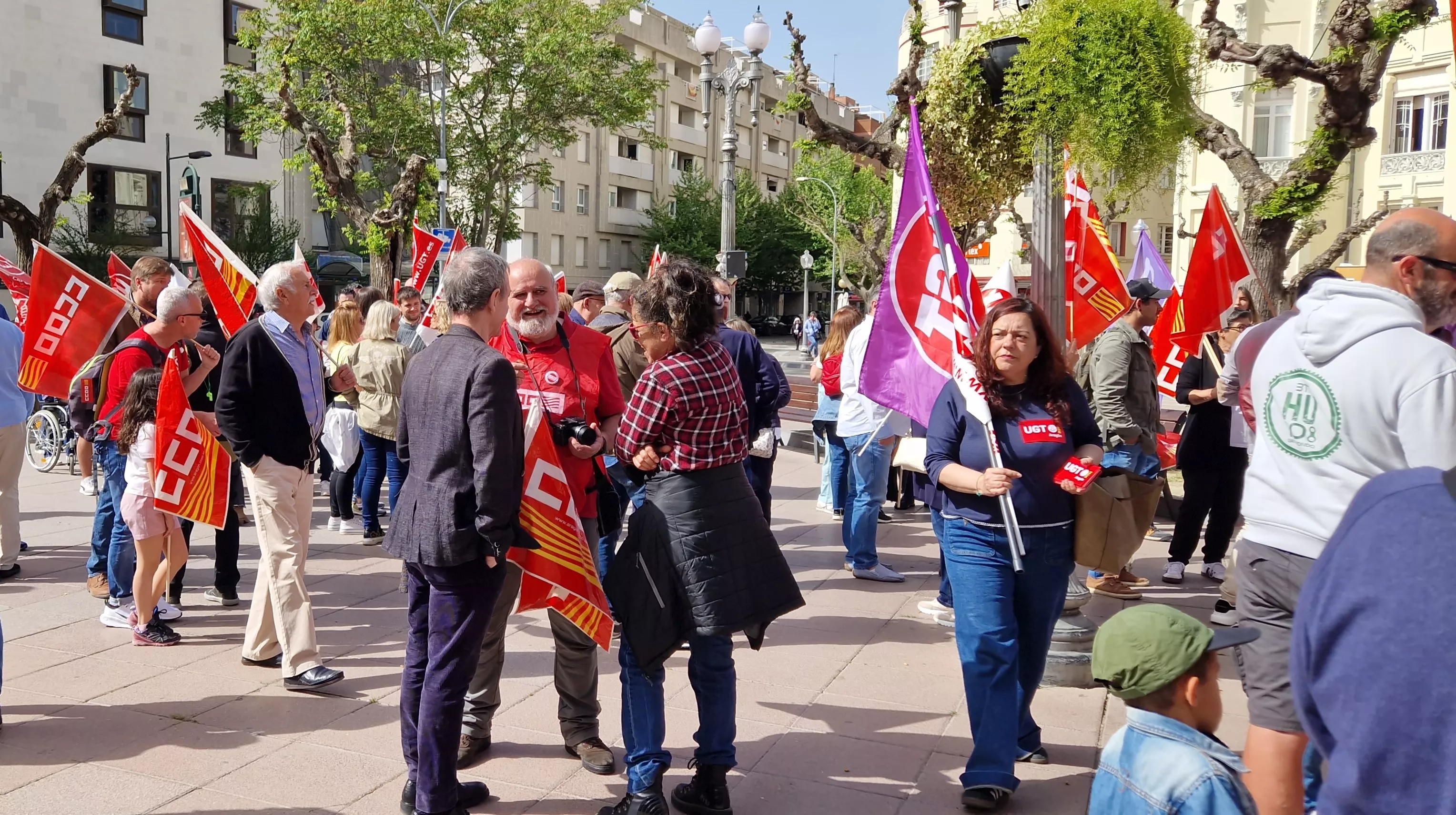 1º de Mayo: Imágenes del Día del Trabajo celebrado en Huesca por CCOO y UGT. Foto Myriam Martínez