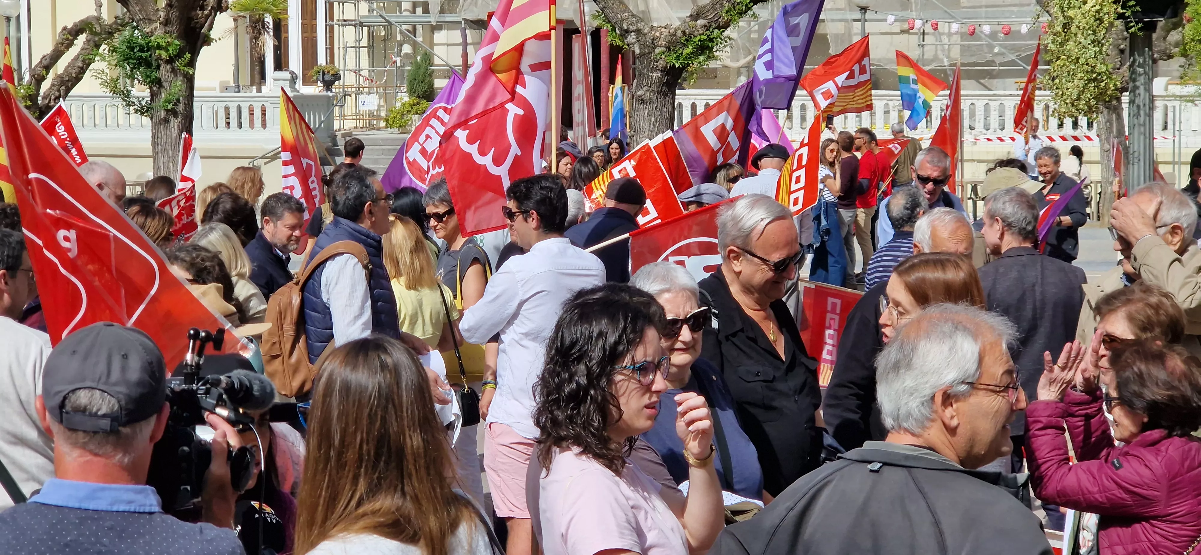 1º de Mayo: Imágenes del Día del Trabajo celebrado en Huesca por CCOO y UGT. Foto Myriam Martínez