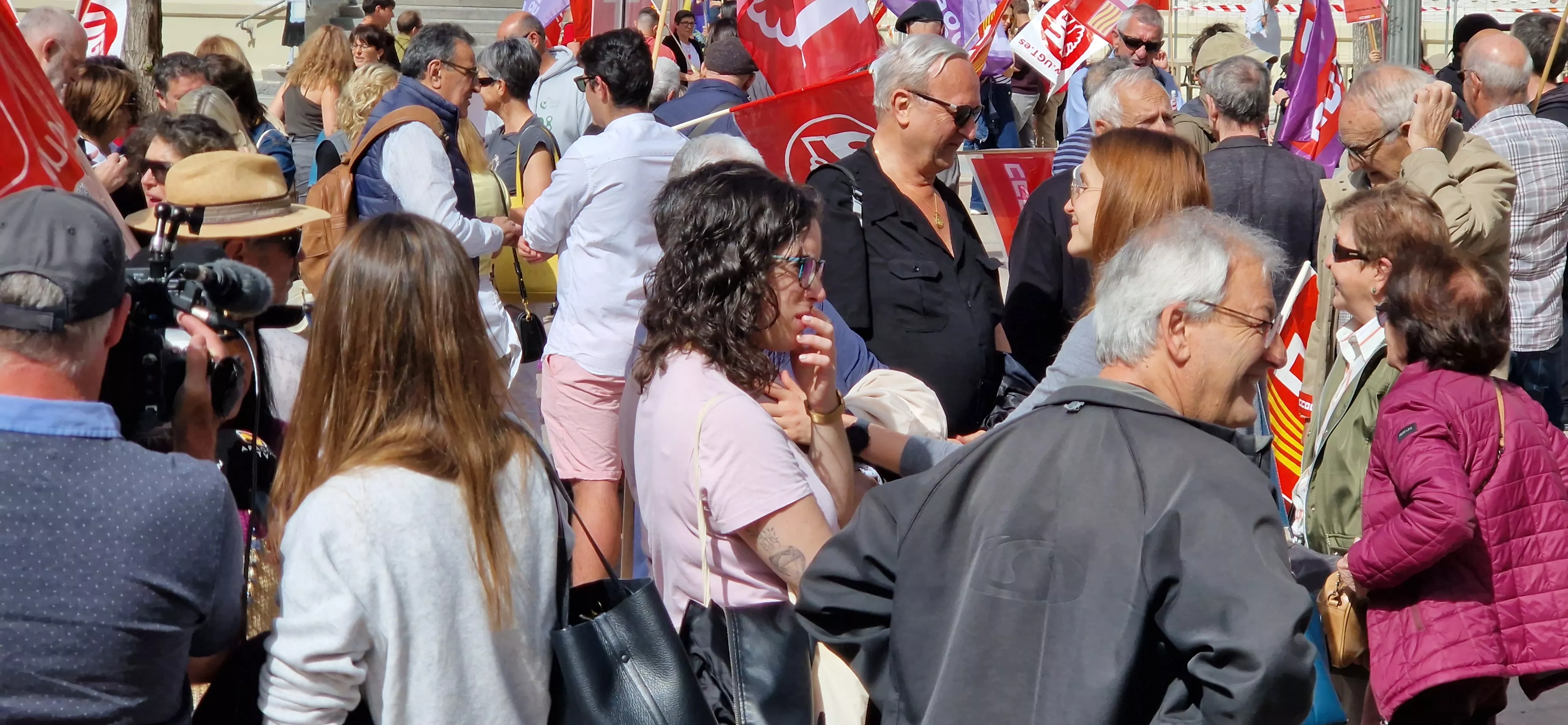 1º de Mayo: Imágenes del Día del Trabajo celebrado en Huesca por CCOO y UGT. Foto Myriam Martínez