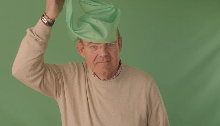 Imágenes del vídeo grabado por la AECC del Bajo Cinca con la canción de Ana Torroja. Fotograma del vídeo