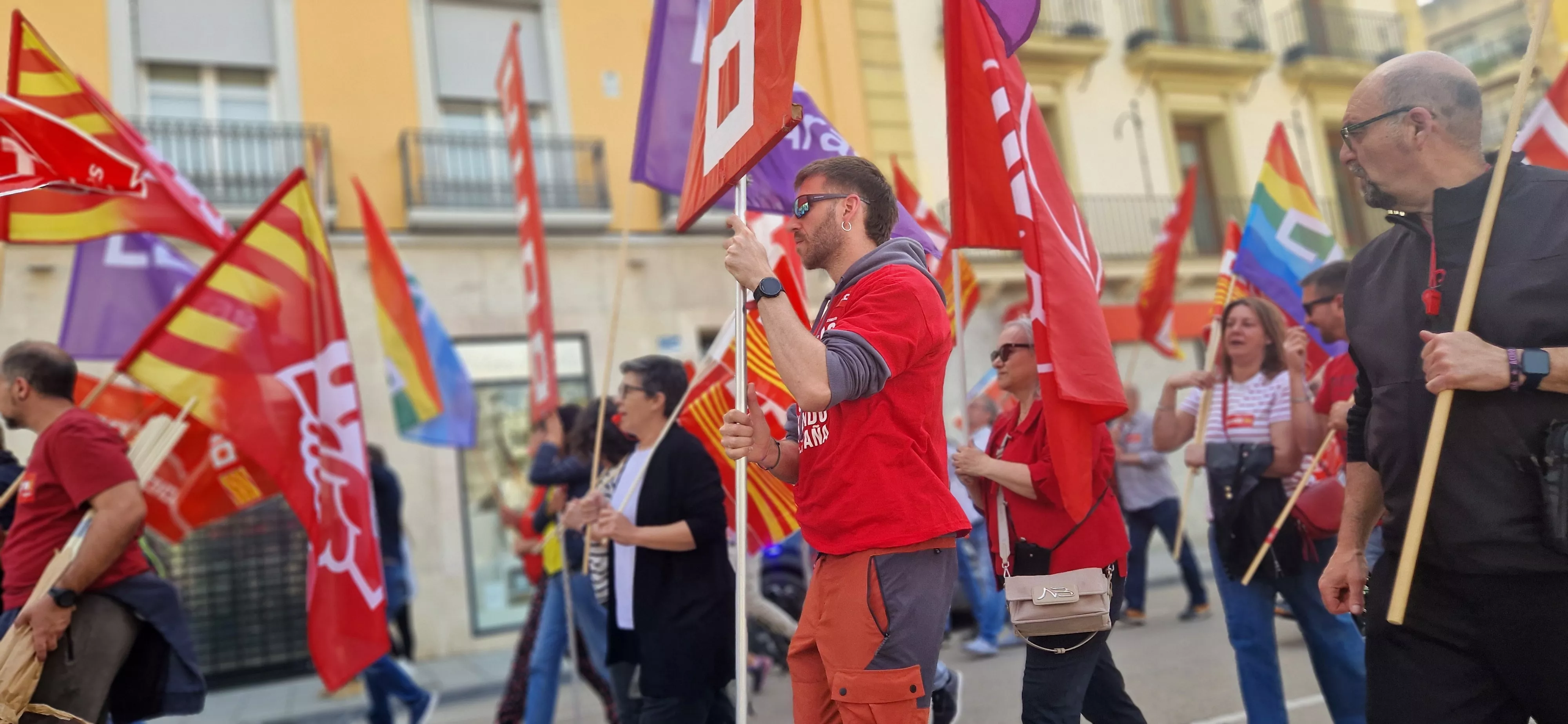 1º de Mayo: Imágenes del Día del Trabajo celebrado en Huesca por CCOO y UGT. Foto Myriam Martínez
