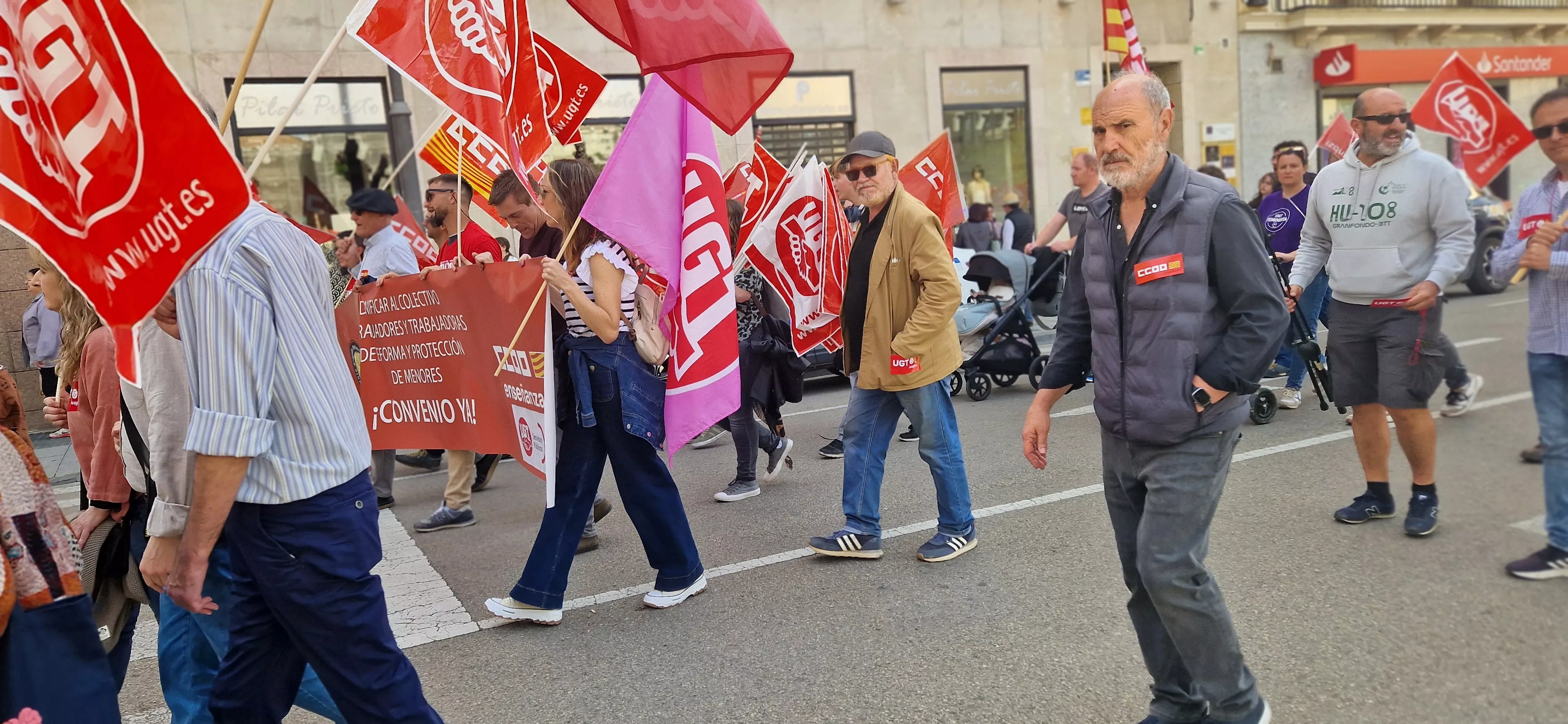 1º de Mayo: Imágenes del Día del Trabajo celebrado en Huesca por CCOO y UGT. Foto Myriam Martínez