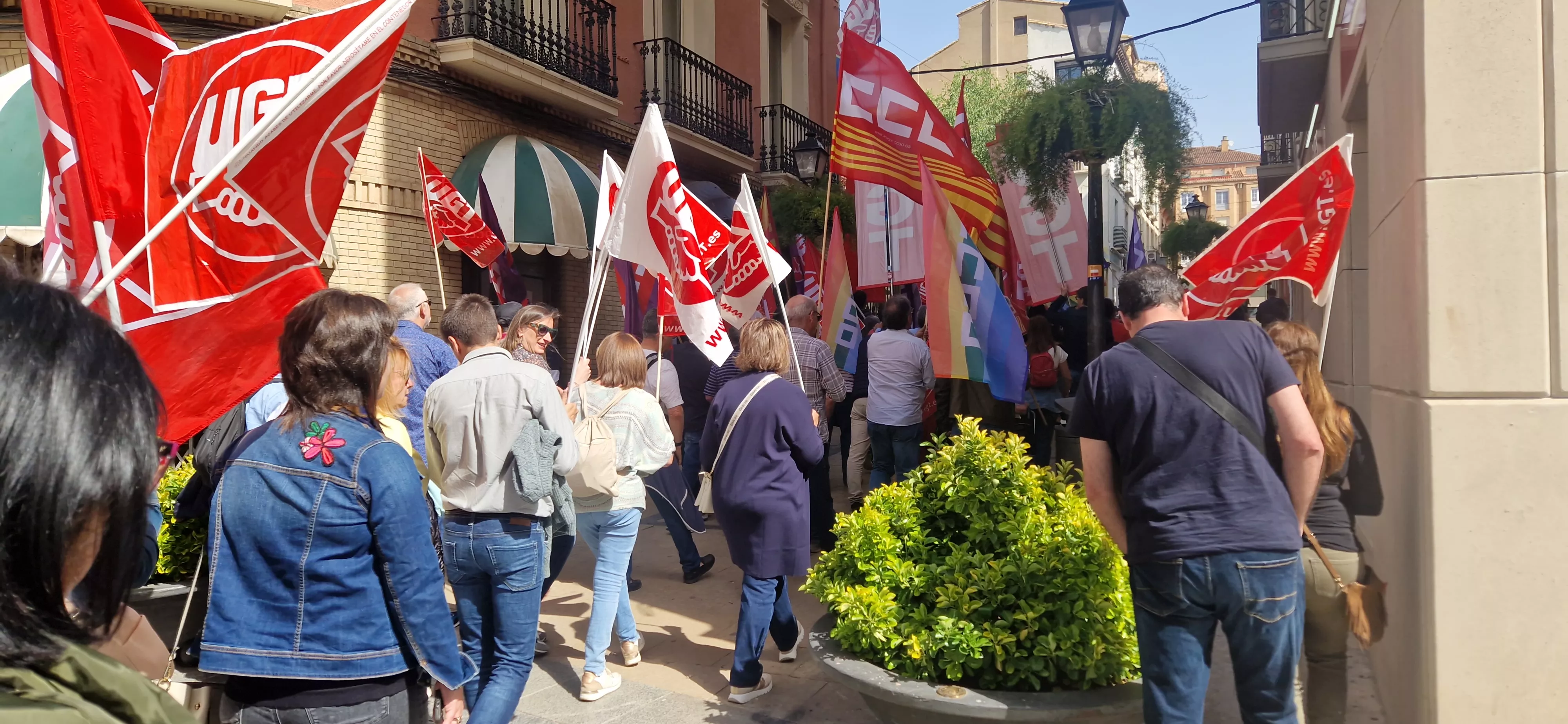 1º de Mayo: Imágenes del Día del Trabajo celebrado en Huesca por CCOO y UGT. Foto Myriam Martínez