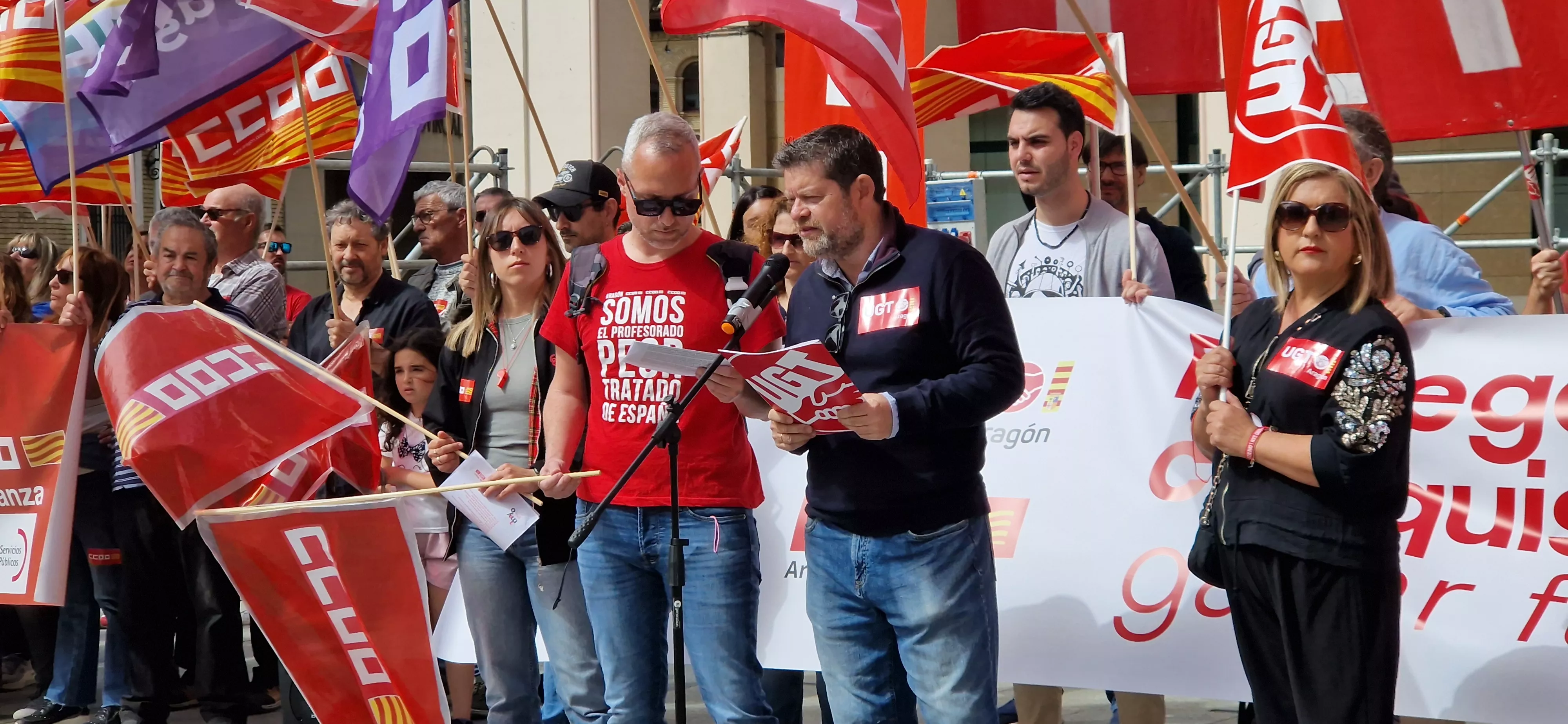 1º de Mayo: Imágenes del Día del Trabajo celebrado en Huesca por CCOO y UGT. Foto Myriam Martínez