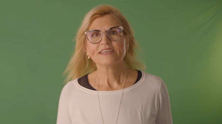 Imágenes del vídeo grabado por la AECC del Bajo Cinca con la canción de Ana Torroja. Fotograma del vídeo