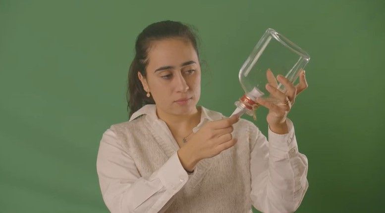 Imágenes del vídeo grabado por la AECC del Bajo Cinca con la canción de Ana Torroja. Fotograma del vídeo