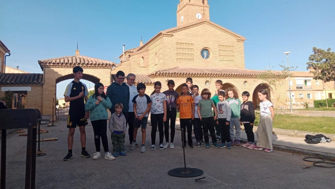 juegos tradicionales en el Temple, herraduras. juegos tradicionales en el Temple, herraduras.