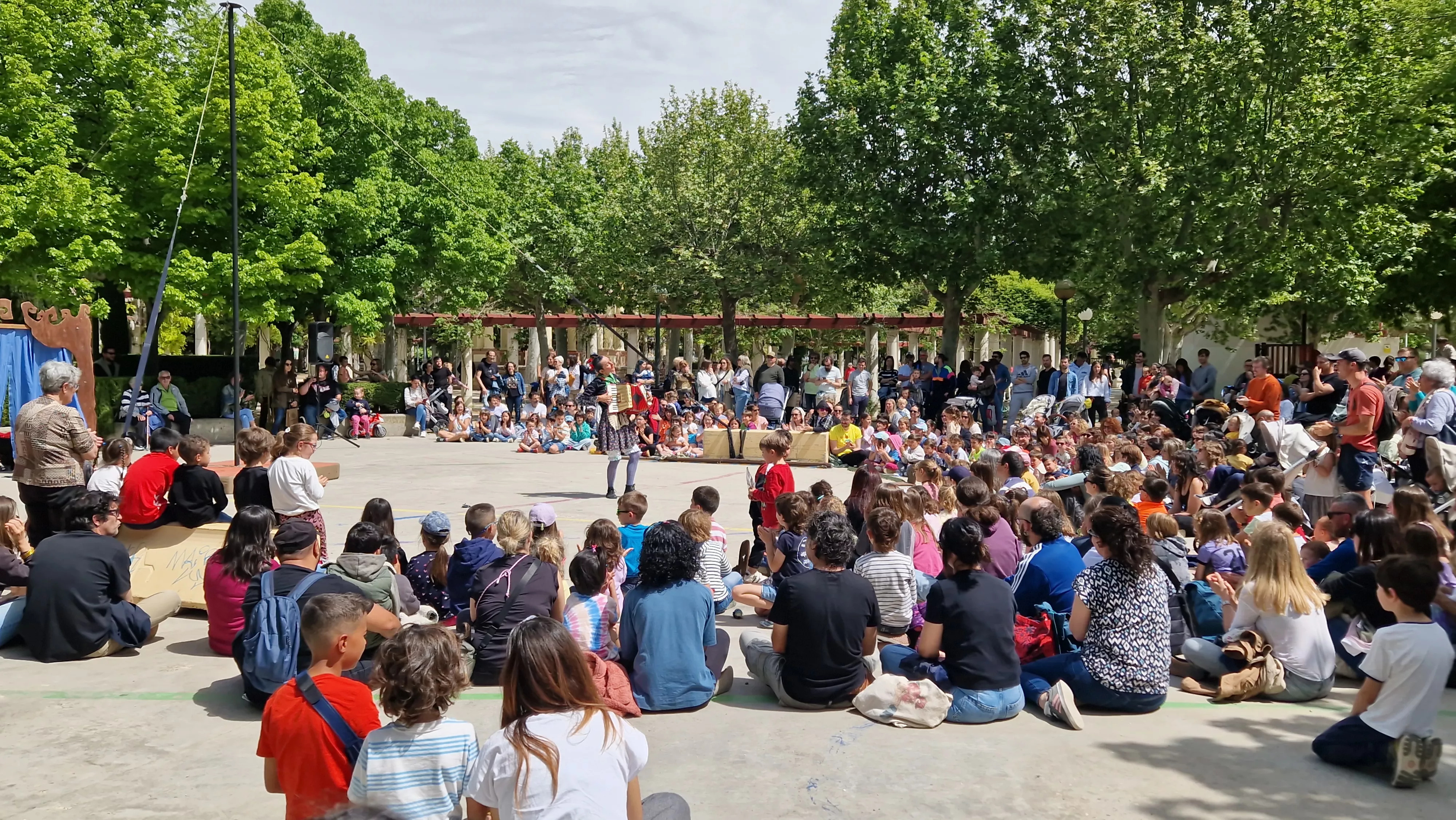 "Circo Jotero" de la compañía Monopájaro Verde. Foto Myriam Martínez