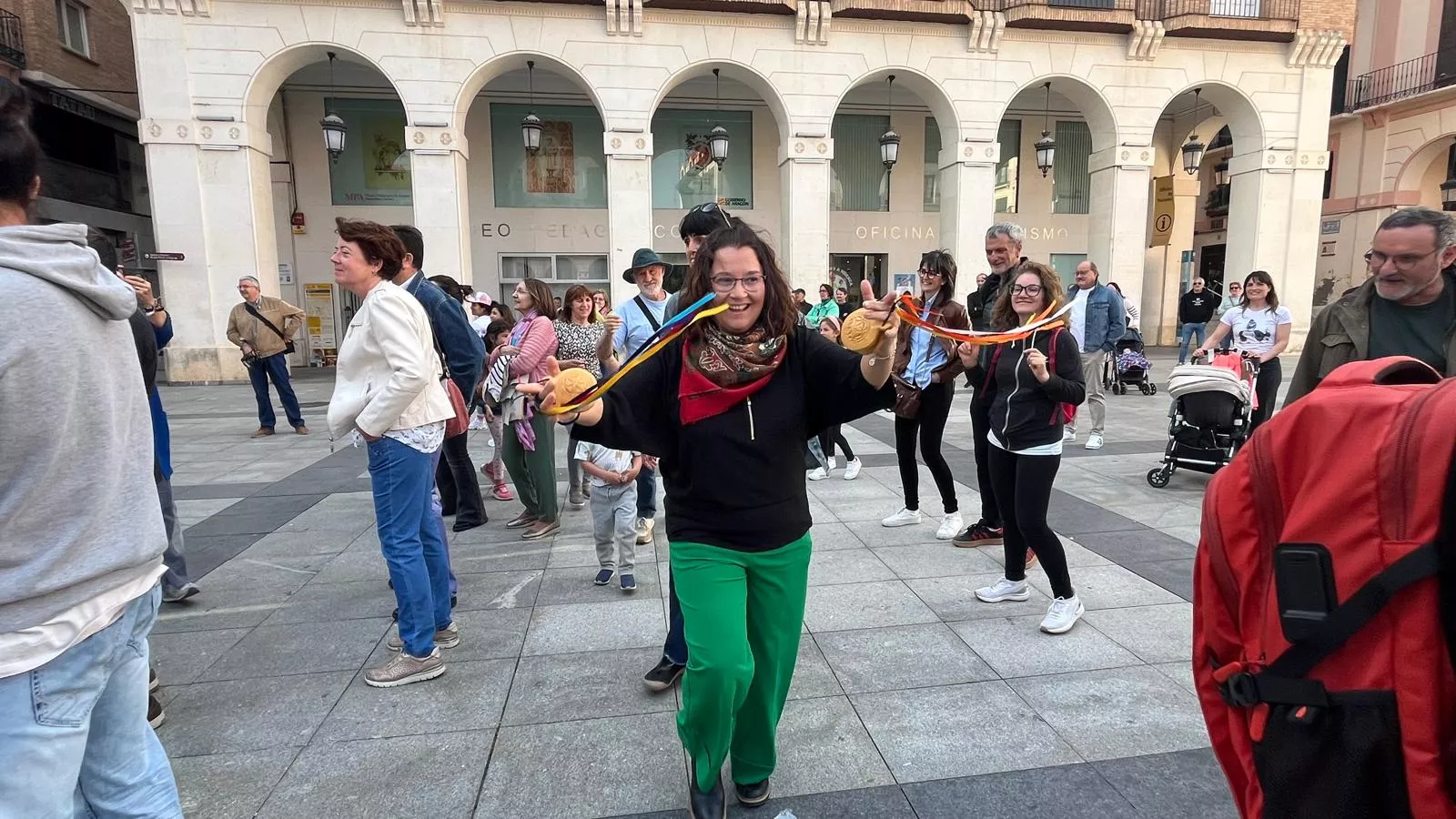 Concierto del grupo Biella Nuei en la plaza López Allué. Foto Mercedes Manterola