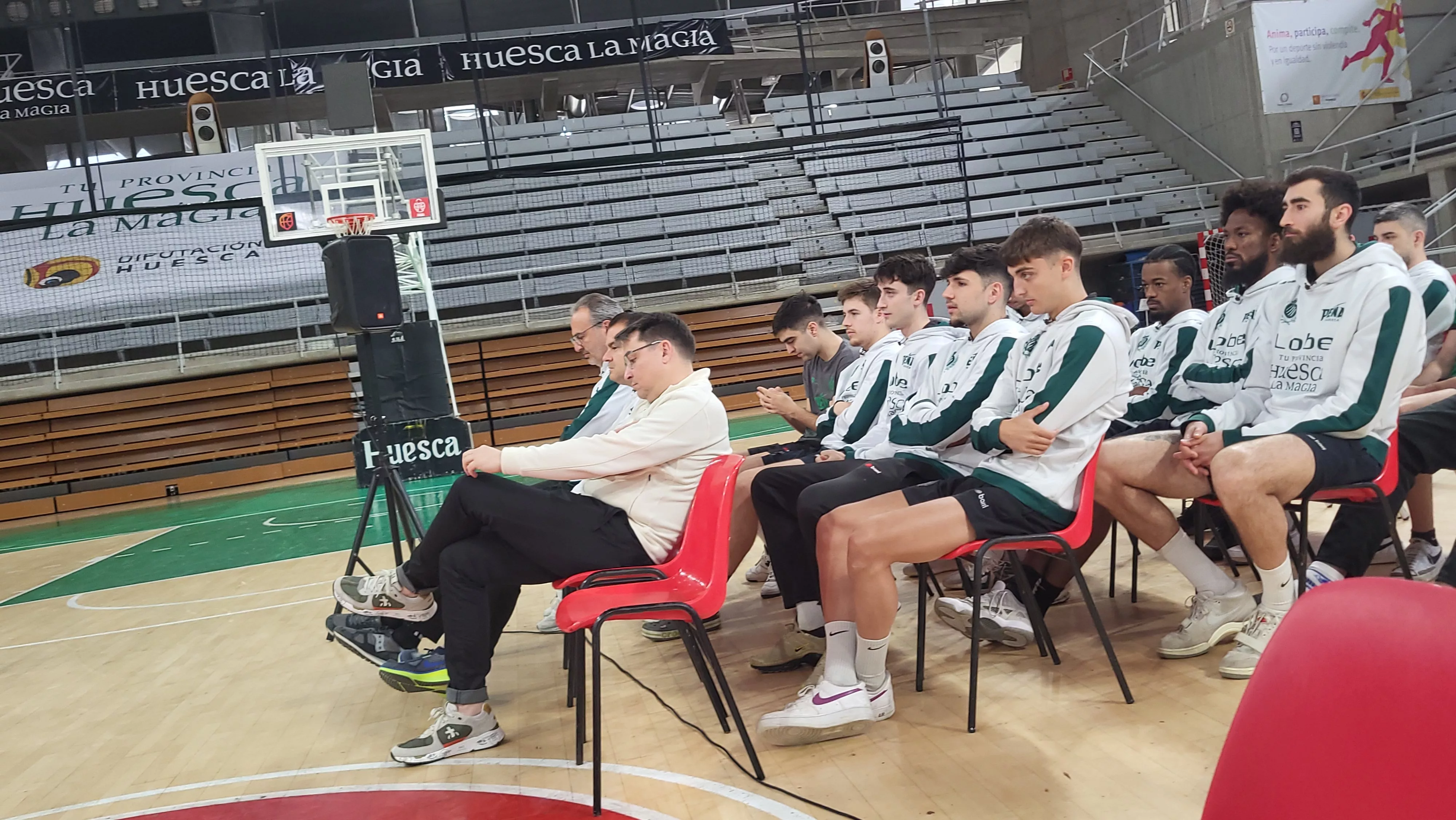 Convenio entre Ayuntamiento de Huesca y Club Baloncesto Peñas
