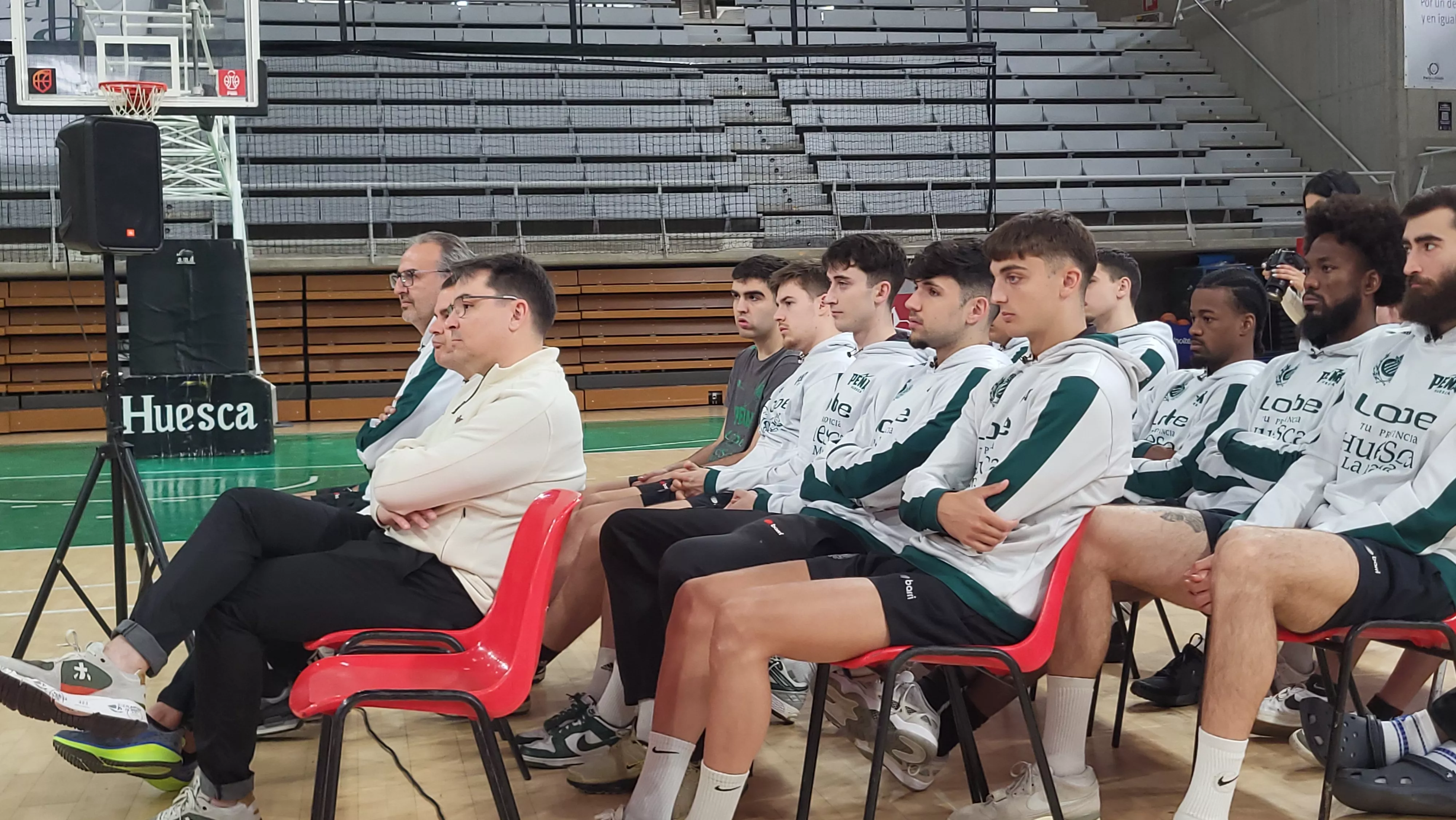 Convenio entre Ayuntamiento de Huesca y Club Baloncesto Peñas