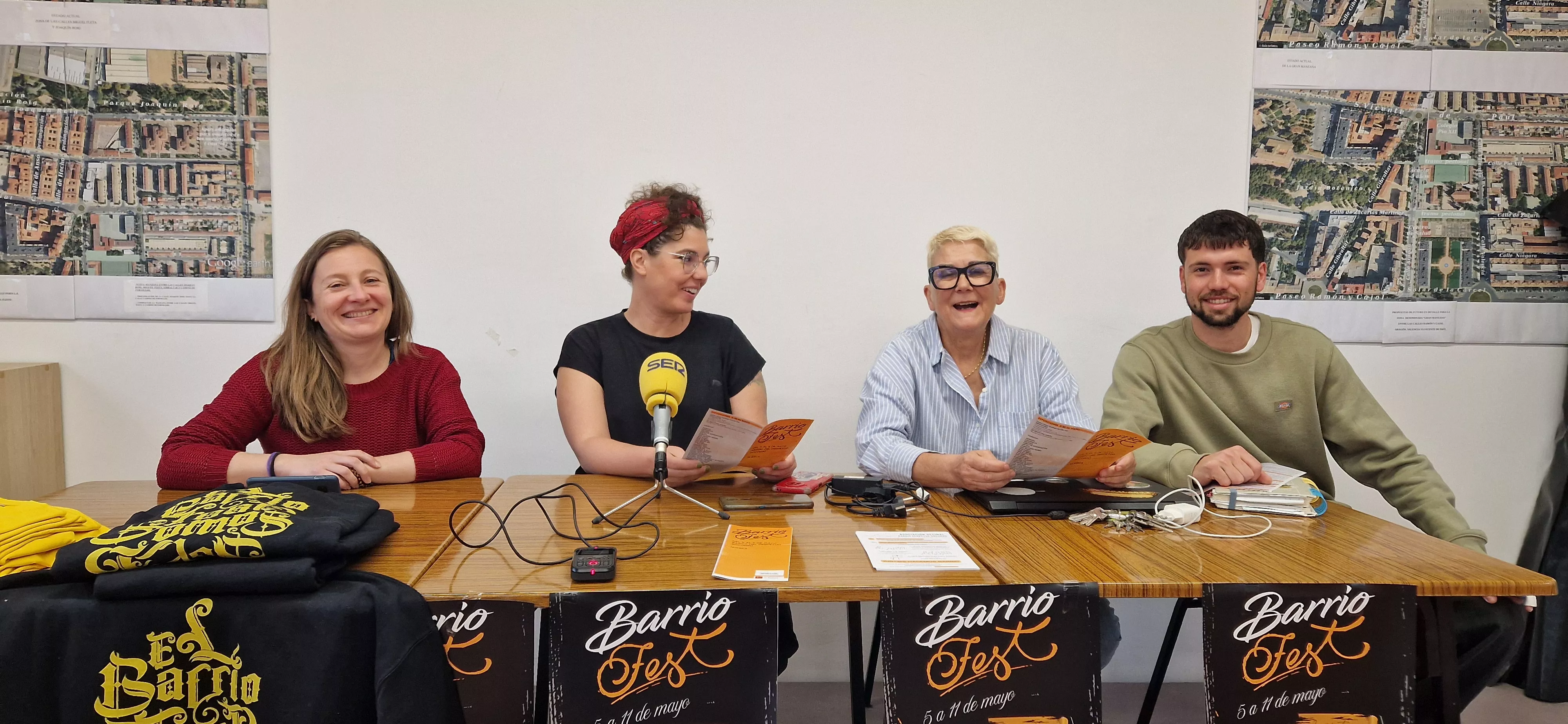 Rachel Vidal, Minia Díaz, María Sarsa y Dimas Insa, presentado Barriofest 2025. Foto Myriam Martínez Rachel Vidal, Minia Díaz, María Sarsa y Dimas Insa, presentado Barriofest 2025. Foto Myriam Martínez