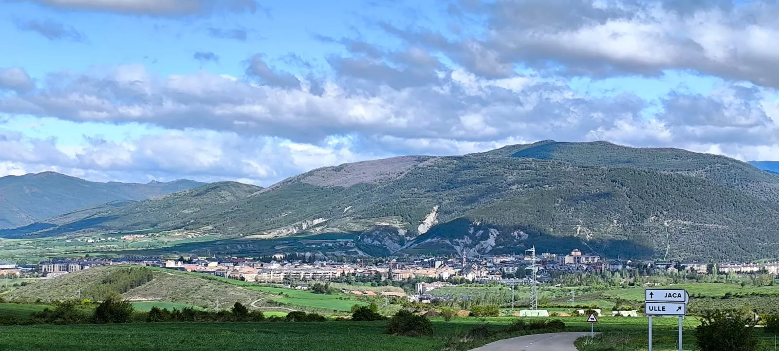 Excursión organizada por Unizar a Barós y Ullué. Foto Joaquín Santafé