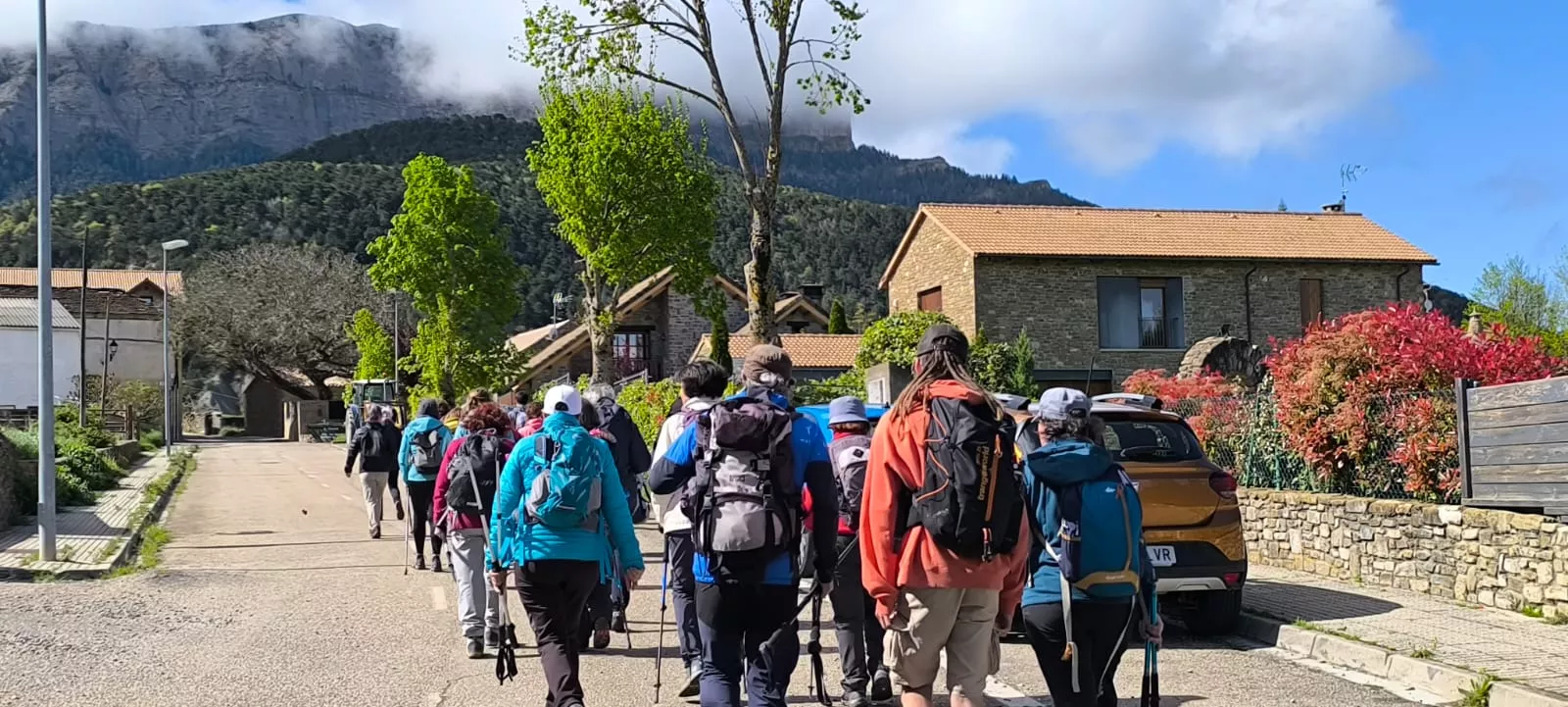 Excursión organizada por Unizar a Barós y Ullué. Foto Joaquín Santafé