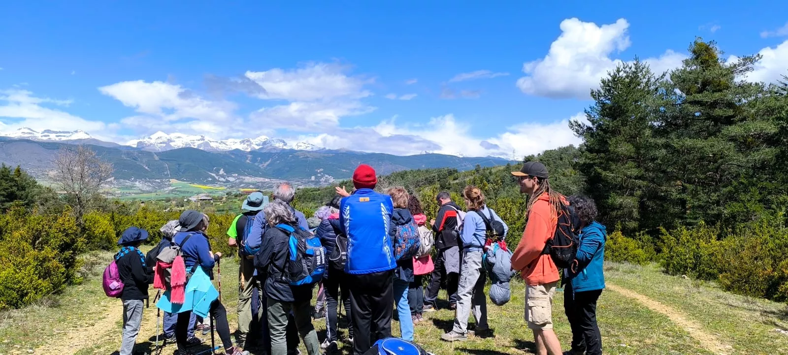 Excursión organizada por Unizar a Barós y Ullué. Foto Joaquín Santafé
