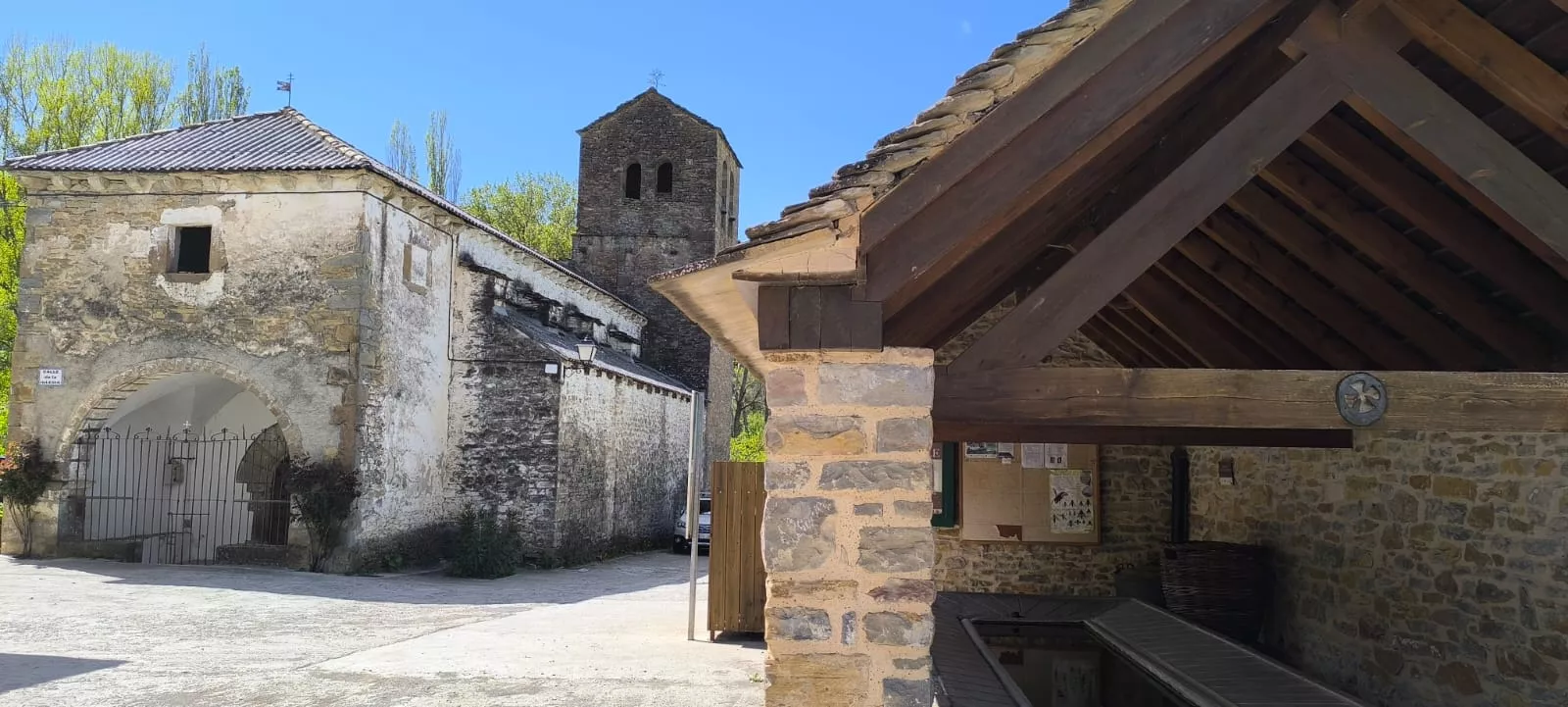 Excursión organizada por Unizar a Barós y Ullué. Foto Joaquín Santafé