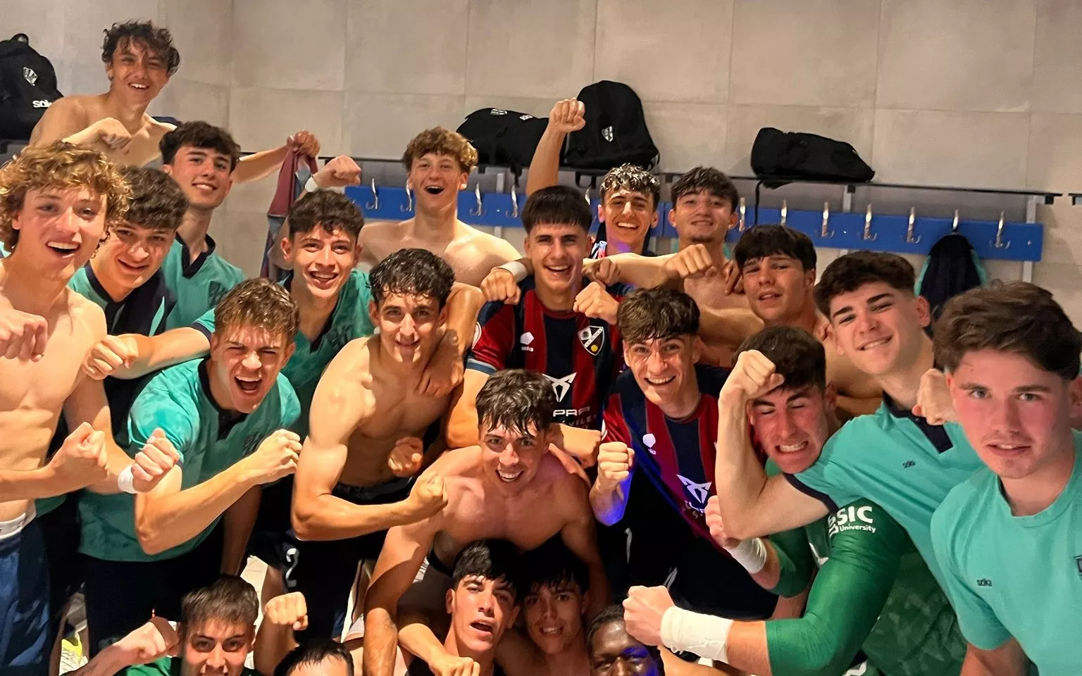 Victoria del Huesca DH Juvenil para cerrar una gran temporada (2-1)