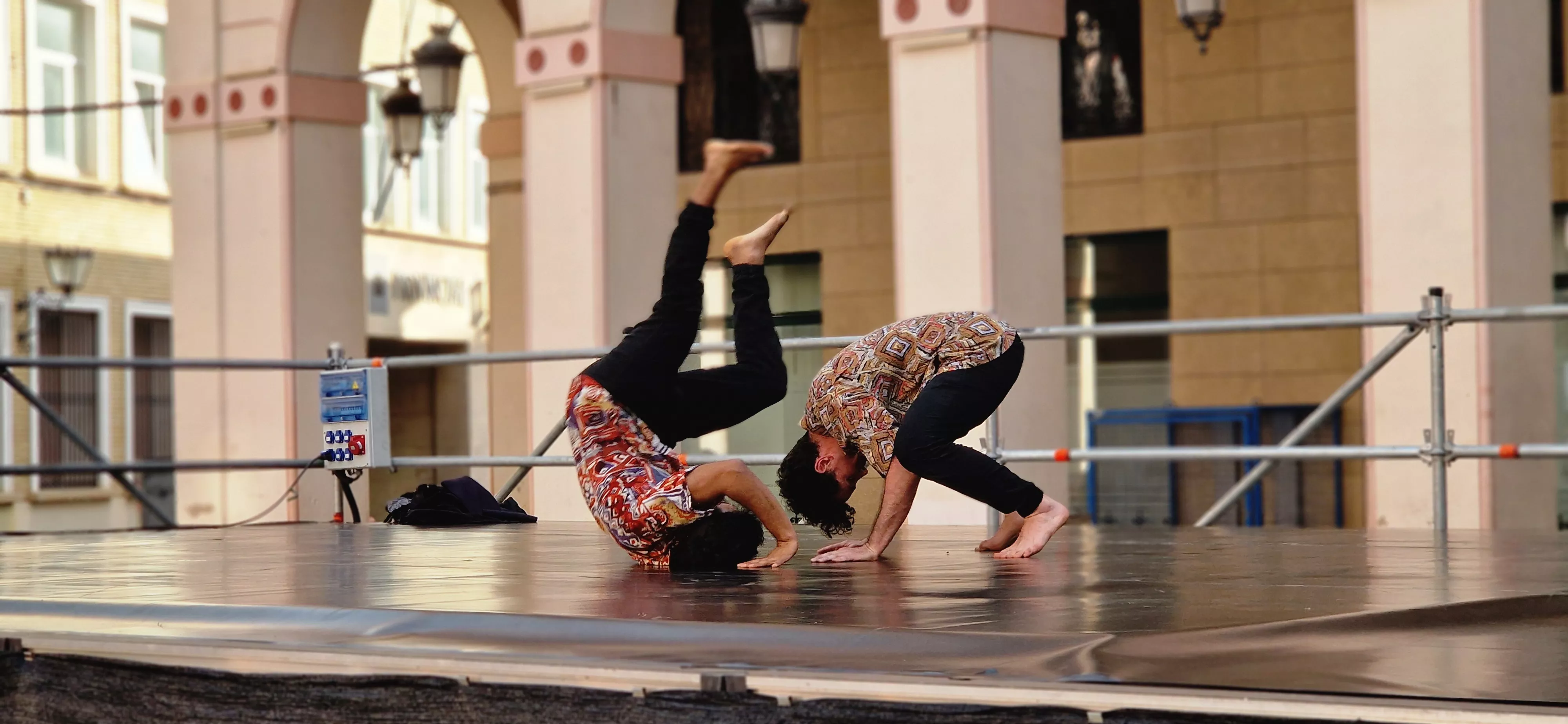 “Disculpa si te presento como que no te conozco”. Foto Myriam Martínez