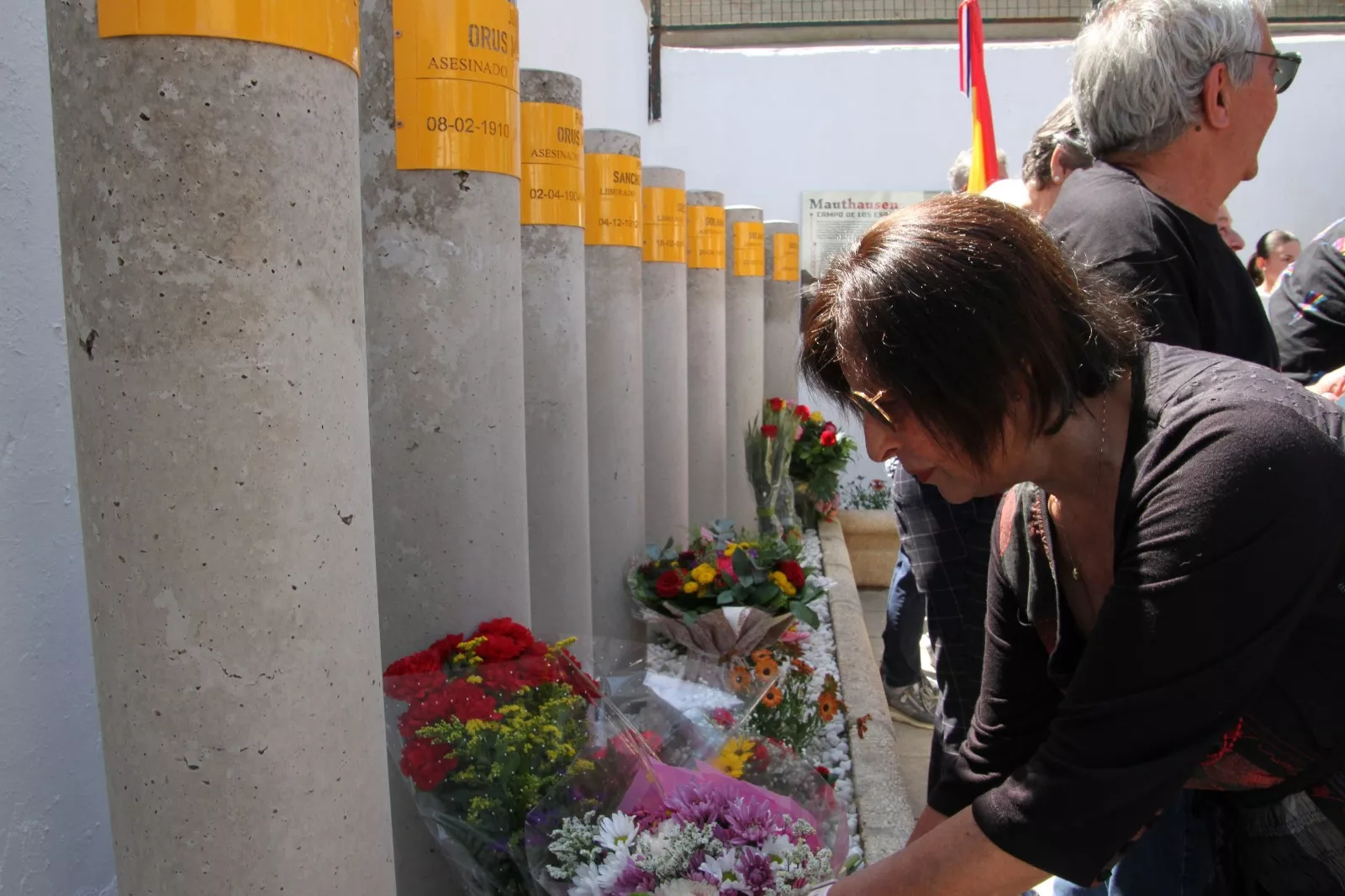 Homenaje en Leciñena a sus once vecinos deportados en campos de concentración nazis. Foto Carlos Neofato