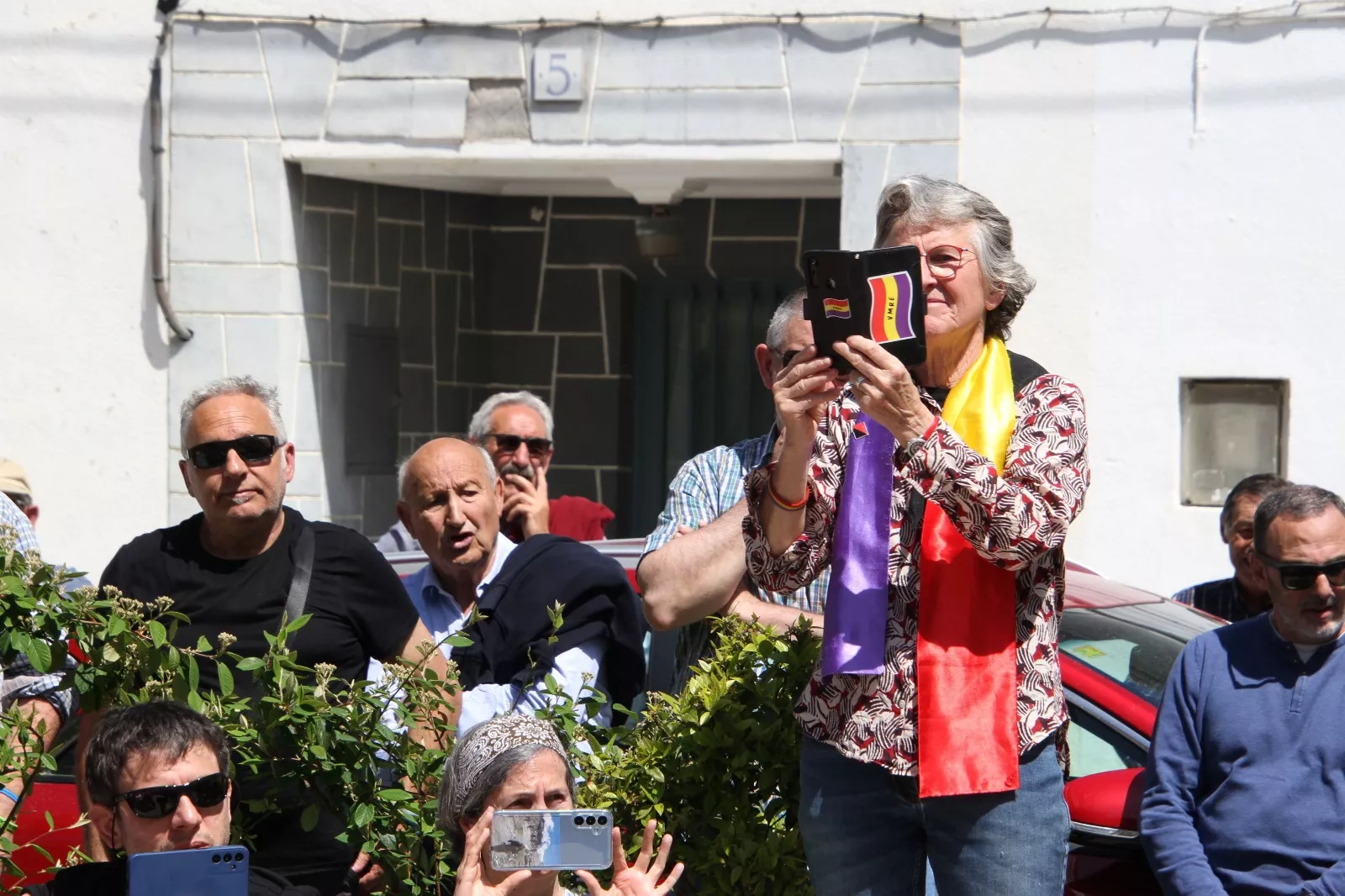 Homenaje en Leciñena a sus once vecinos deportados en campos de concentración nazis. Foto Carlos Neofato