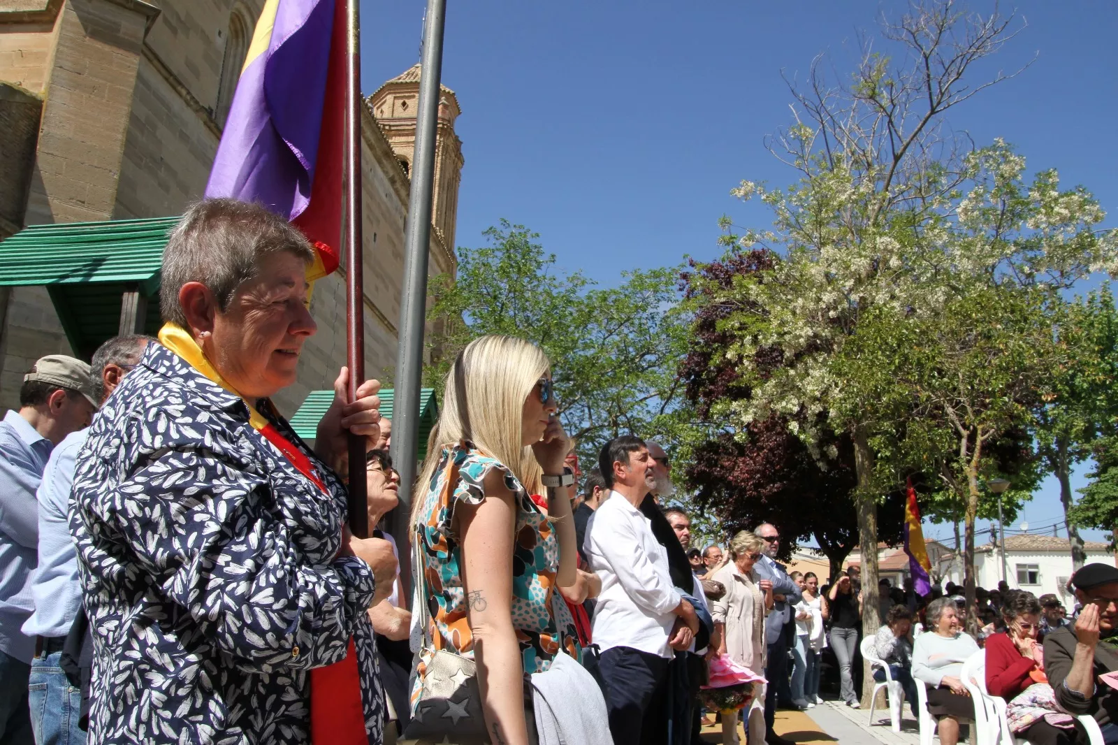 Homenaje en Leciñena a sus once vecinos deportados en campos de concentración nazis. Foto Carlos Neofato