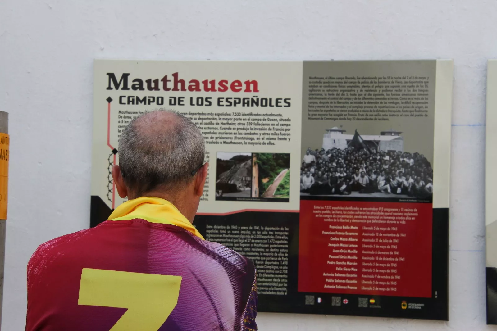 Homenaje en Leciñena a sus once vecinos deportados en campos de concentración nazis. Foto Carlos Neofato