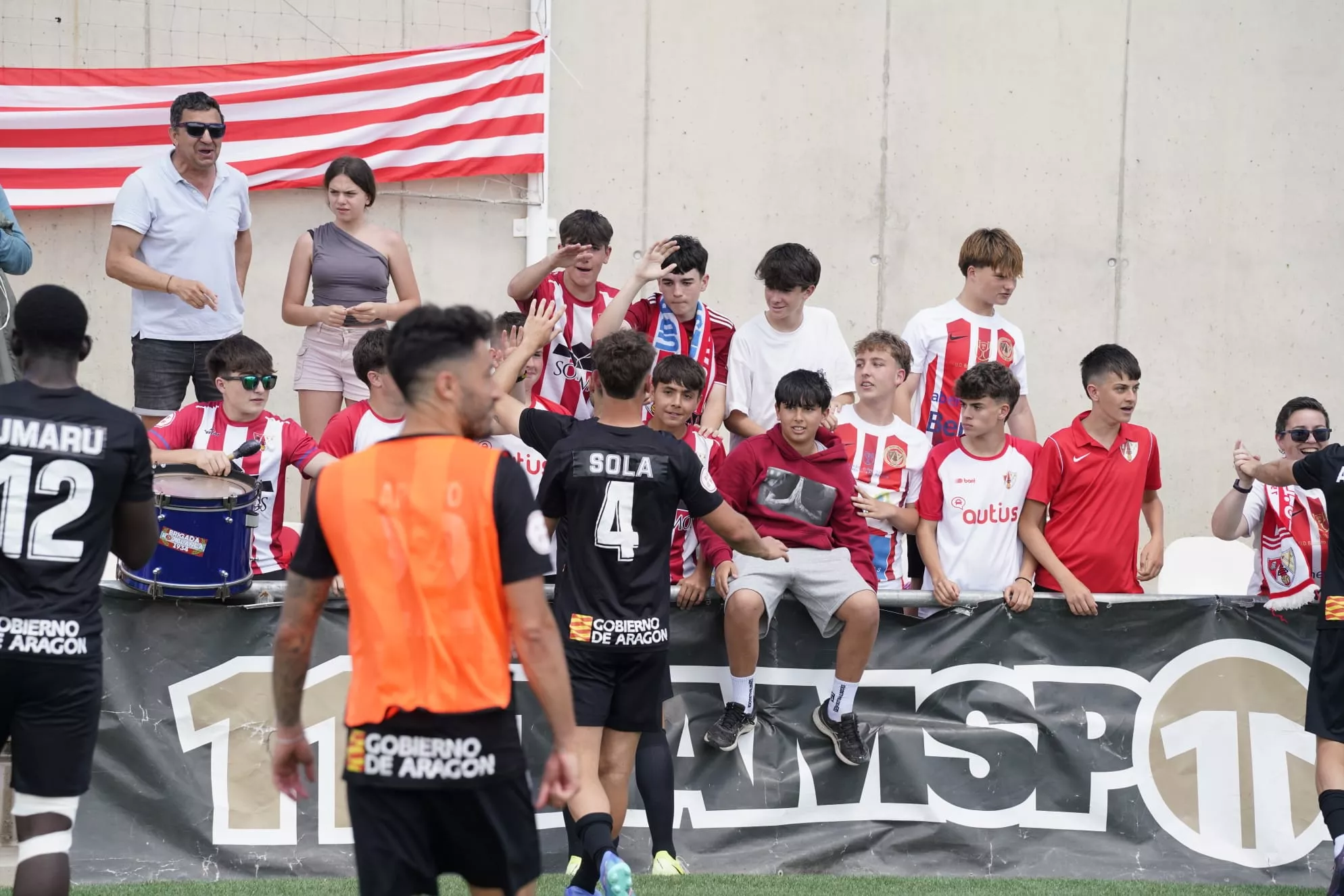 Imágenes del SD Ejea 0-0 UD Barbastro. Foto: @fotomaniafut