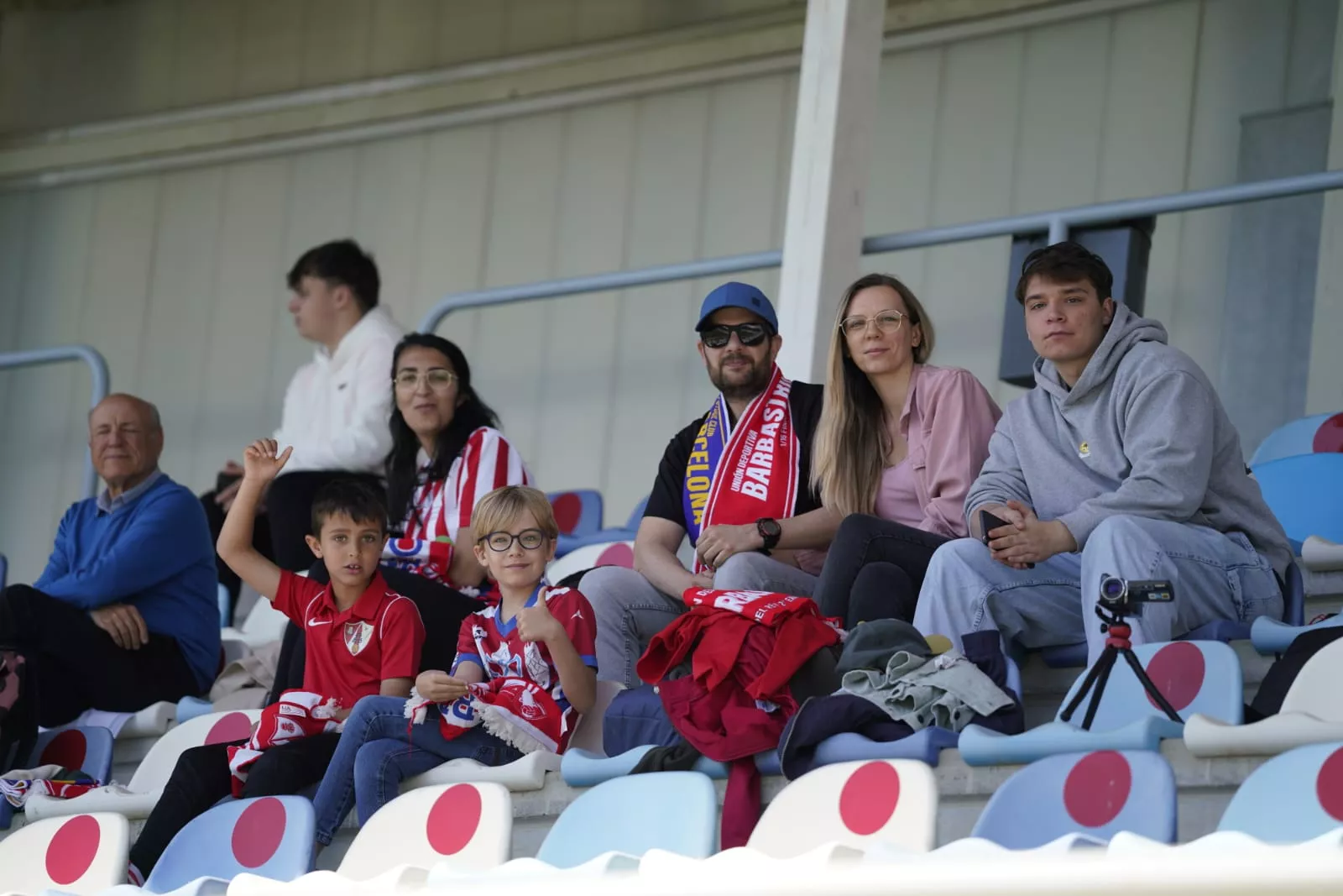 Imágenes del SD Ejea 0-0 UD Barbastro. Foto: @fotomaniafut